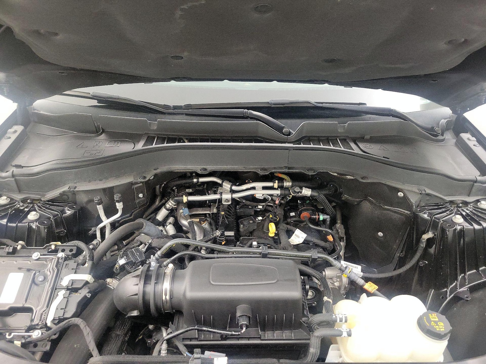 2021 Ford Explorer XLT - Photo 25