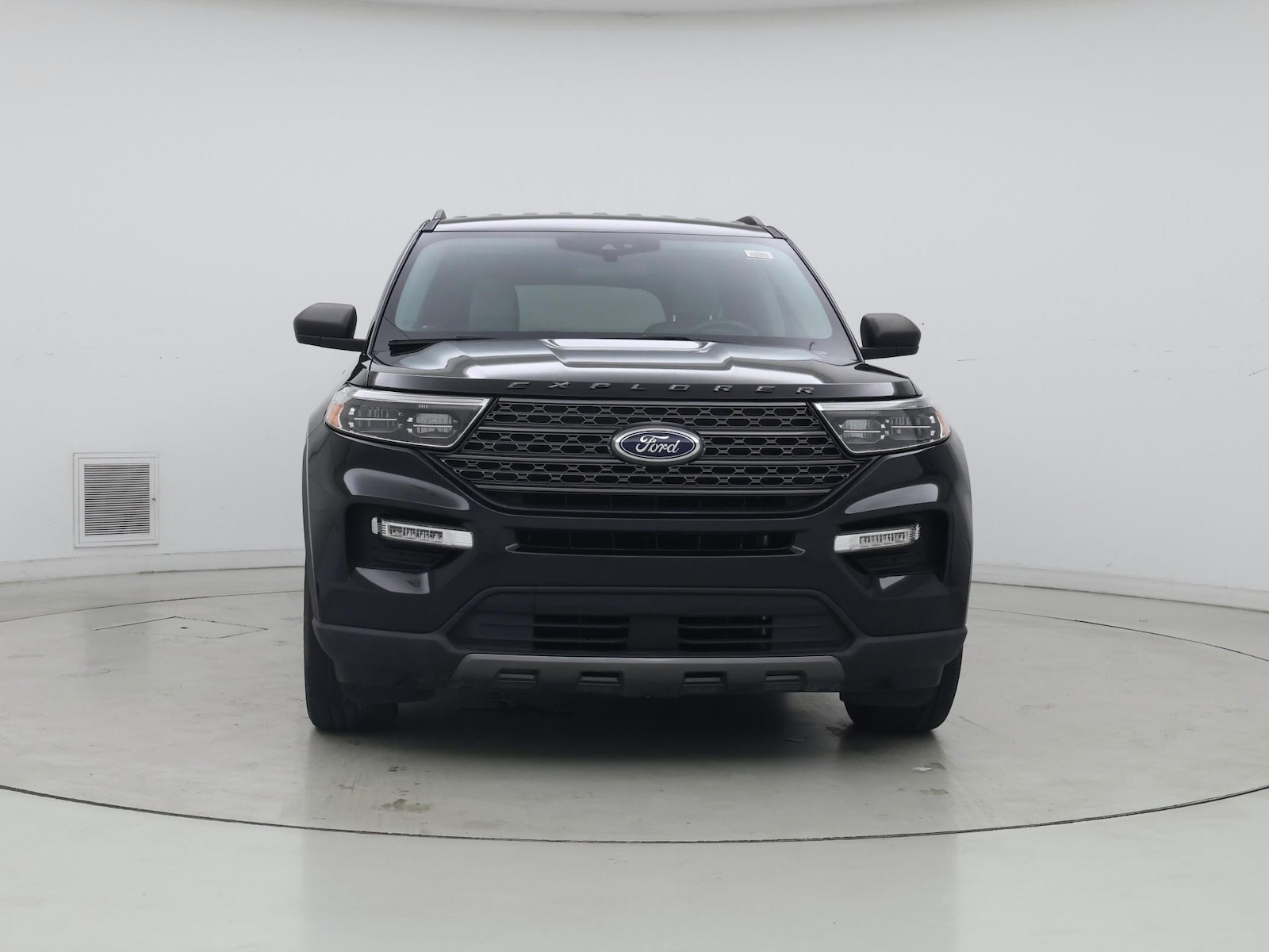 2021 Ford Explorer XLT - Photo 6