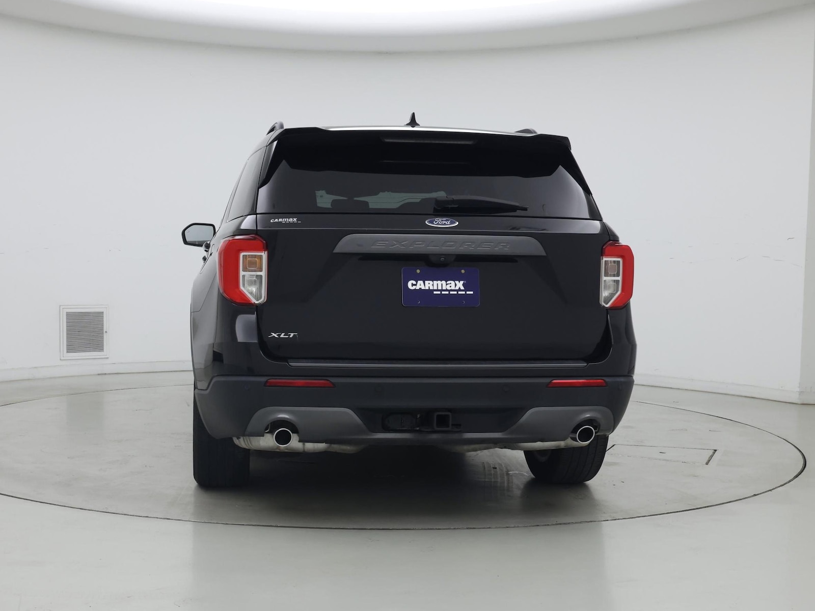 2021 Ford Explorer XLT - Photo 7