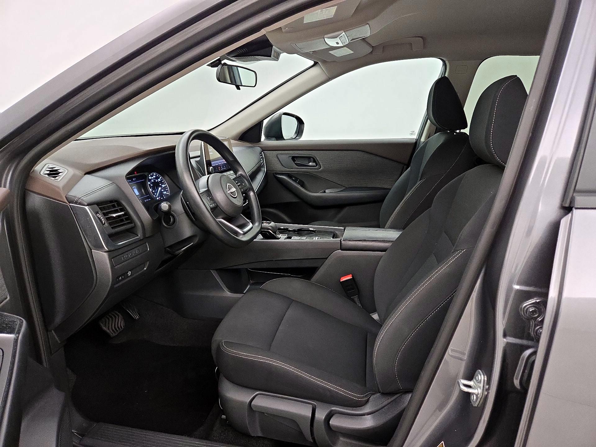 Thumbnail: 2023 Nissan Rogue - 11