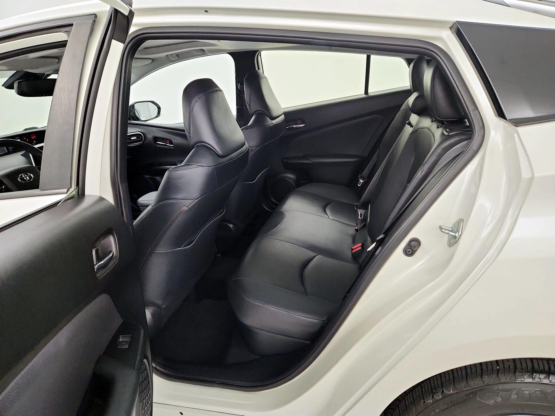 Thumbnail: 2019 Toyota Prius - 20