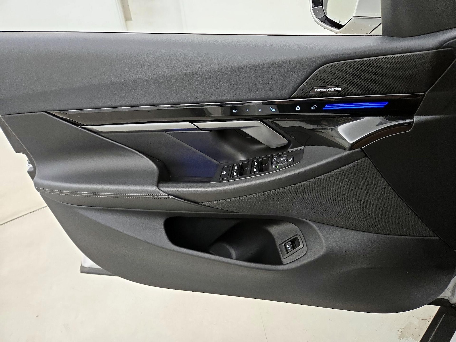 2024 BMW 5 Series 530i - Photo 13
