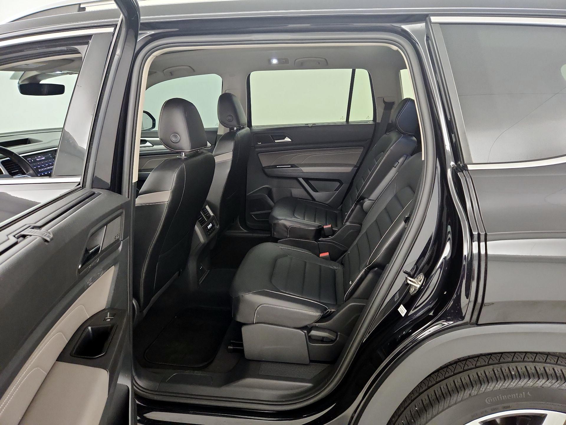 Thumbnail: 2022 Volkswagen Atlas - 20
