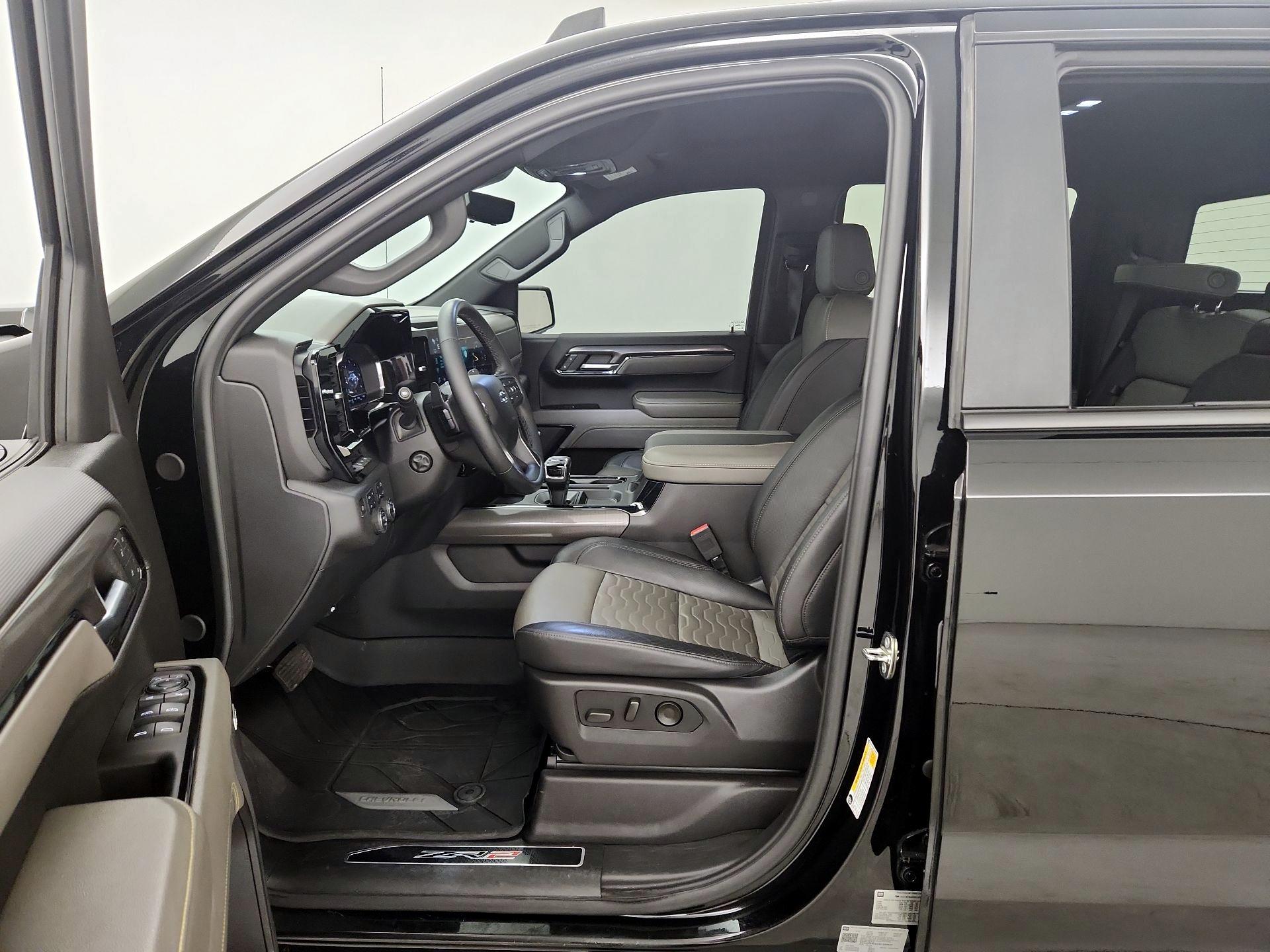 Thumbnail: 2024 Chevrolet Silverado 1500 - 11