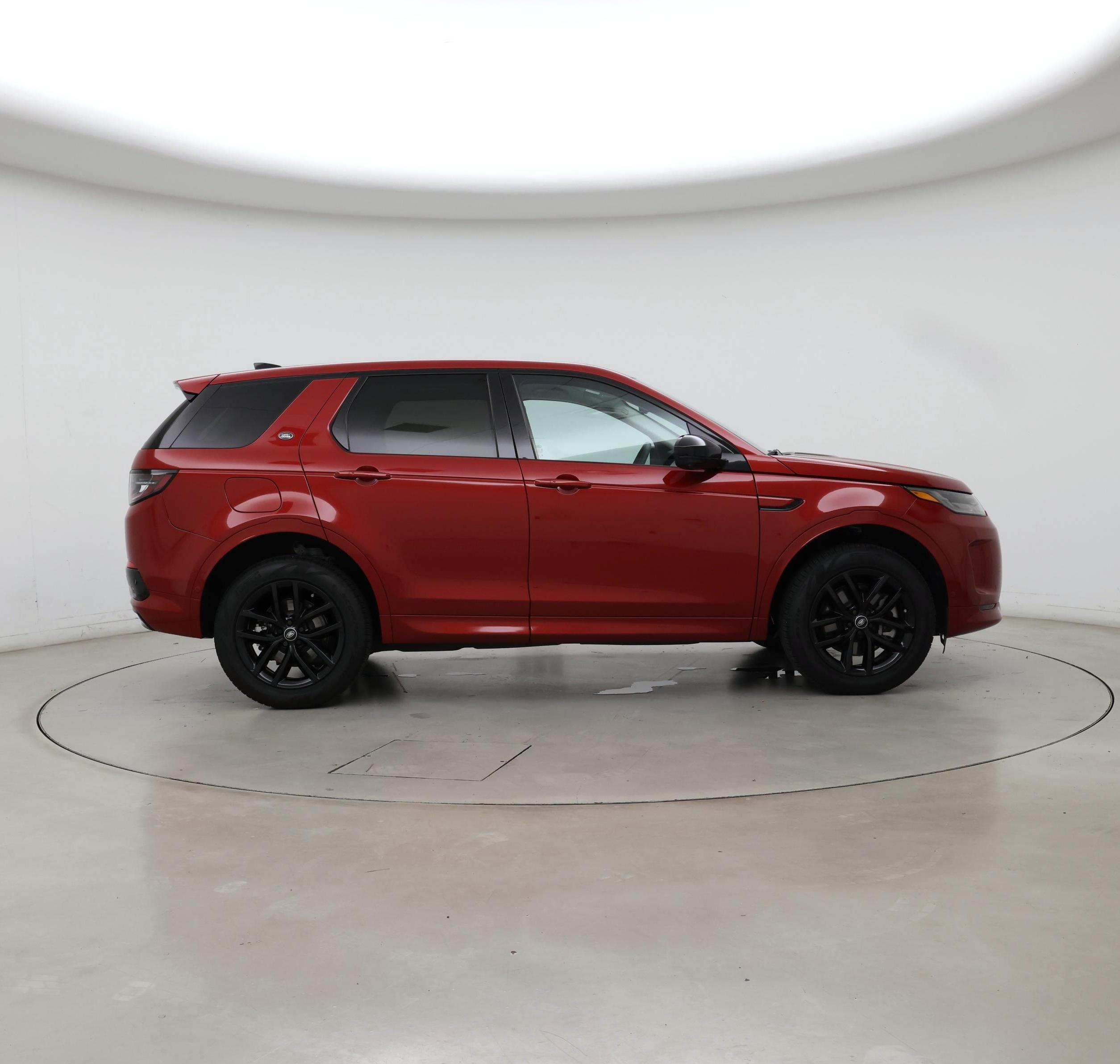 Thumbnail: 2025 Land Rover Discovery Sport - 7