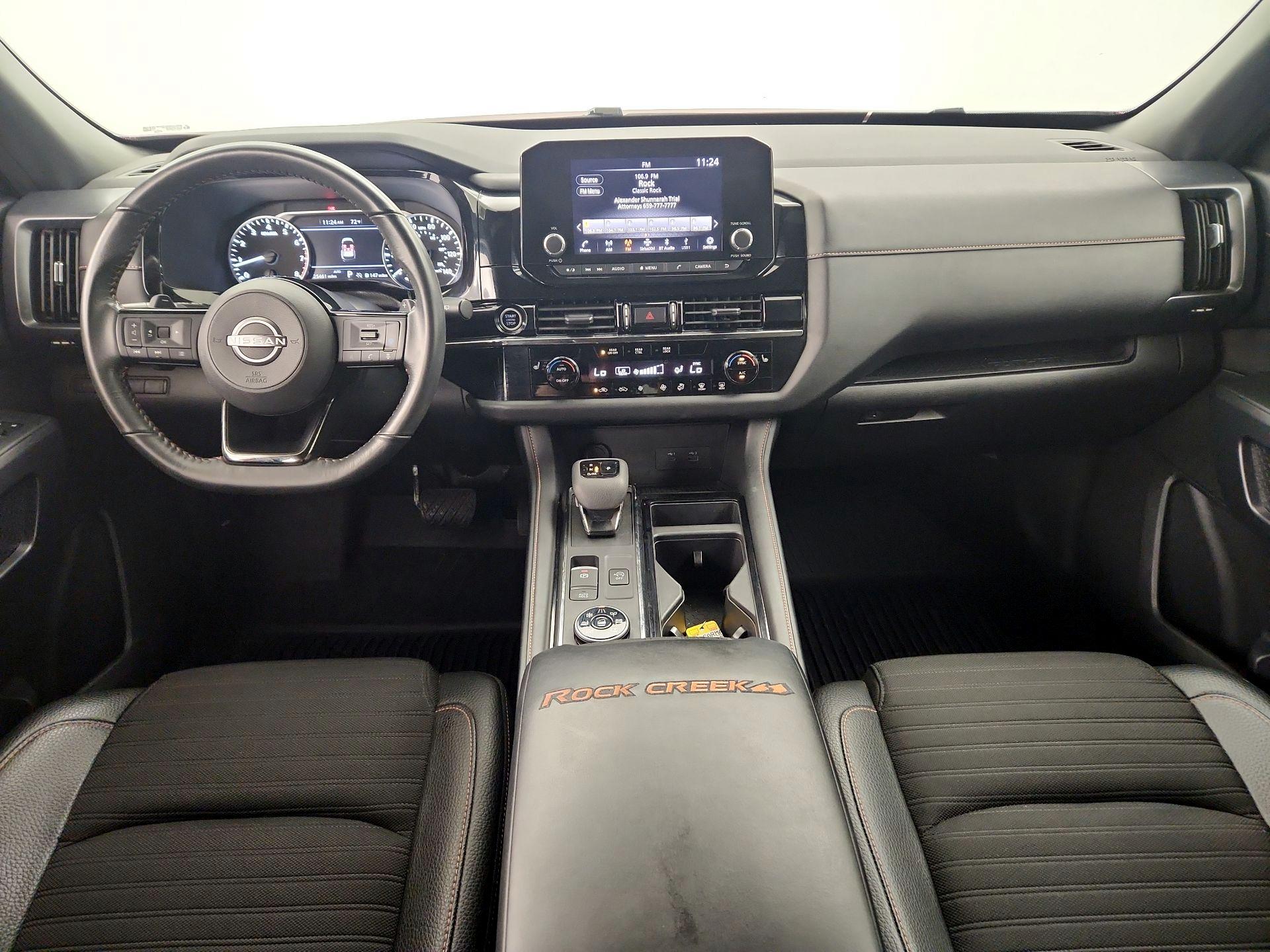 Thumbnail: 2023 Nissan Pathfinder - 9