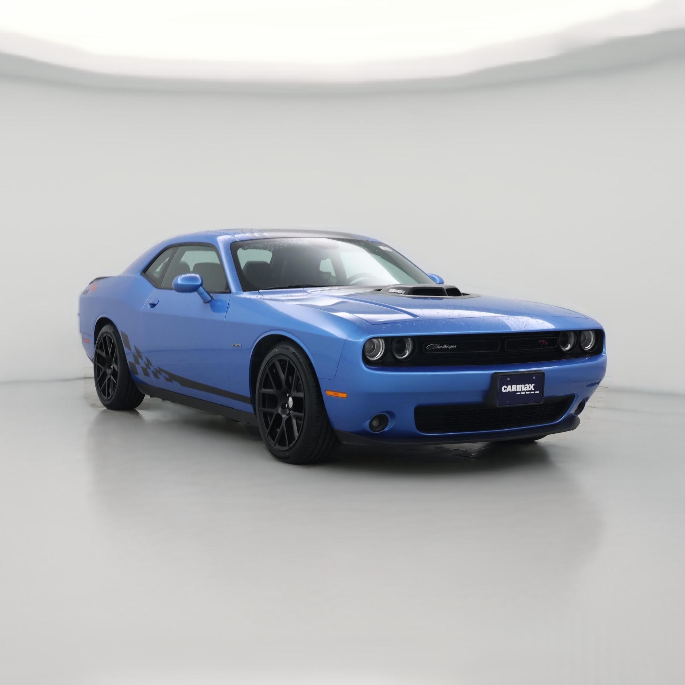 Thumbnail: 2015 Dodge Challenger - 1