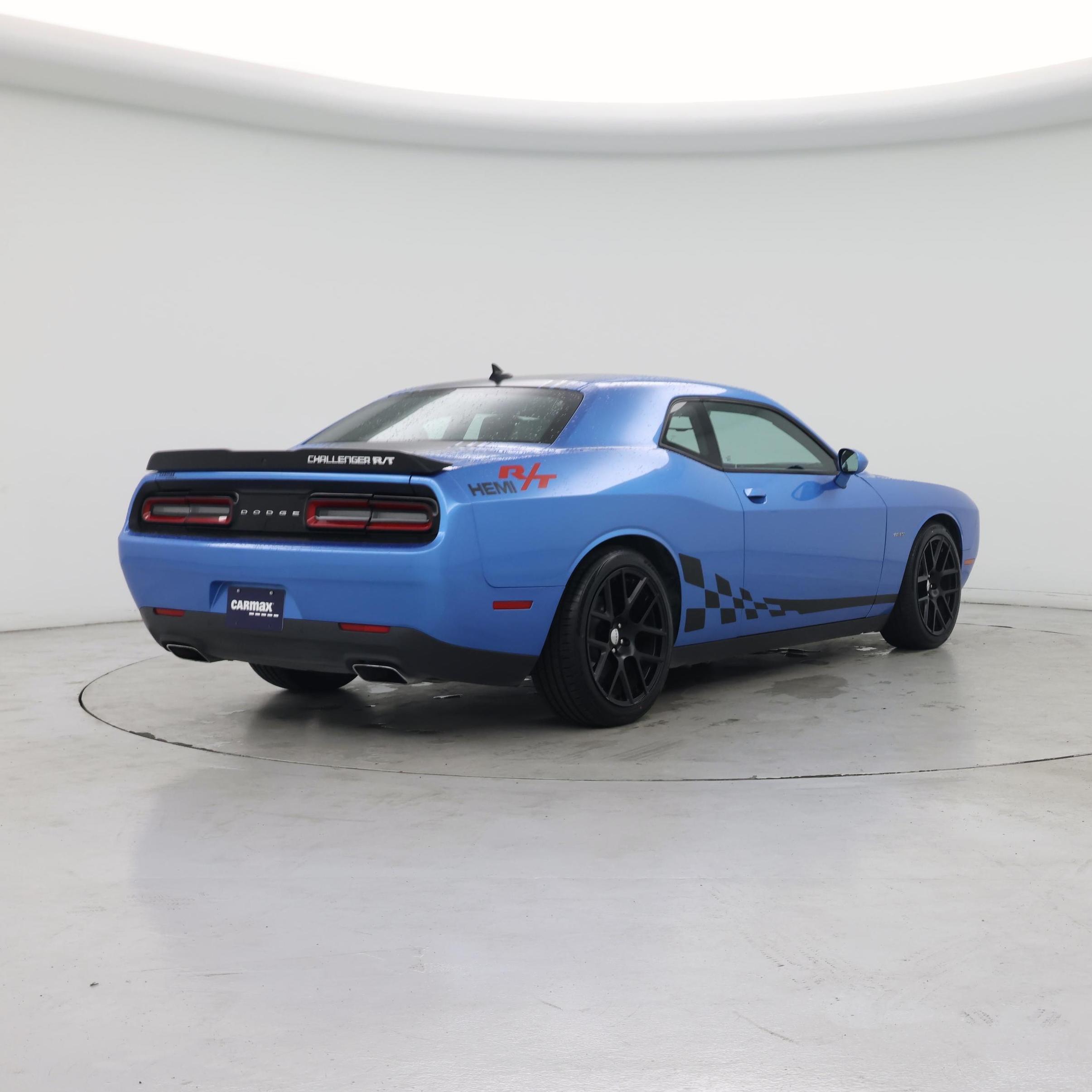 Thumbnail: 2015 Dodge Challenger - 8