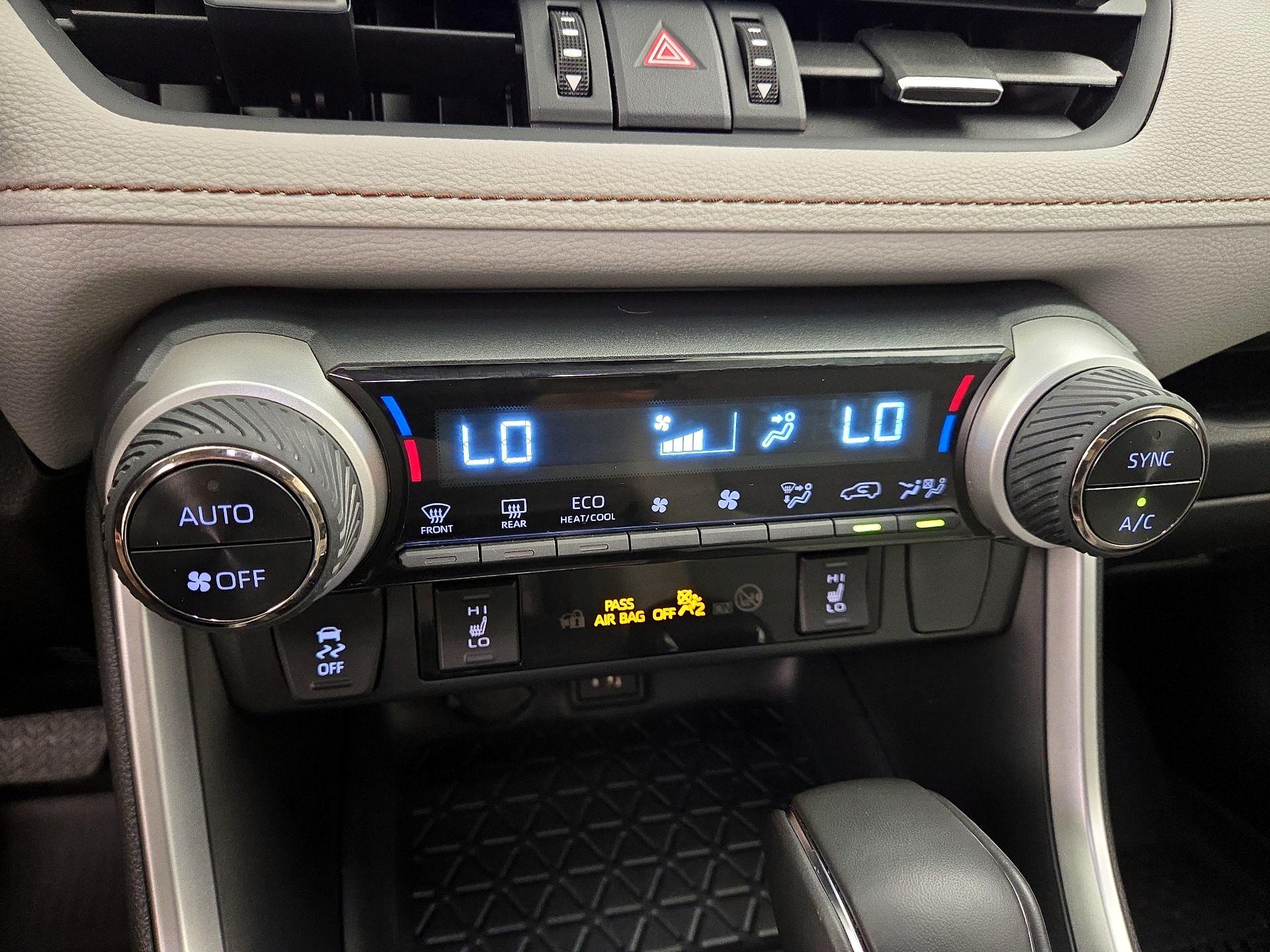Thumbnail: 2025 Toyota RAV4 - 16