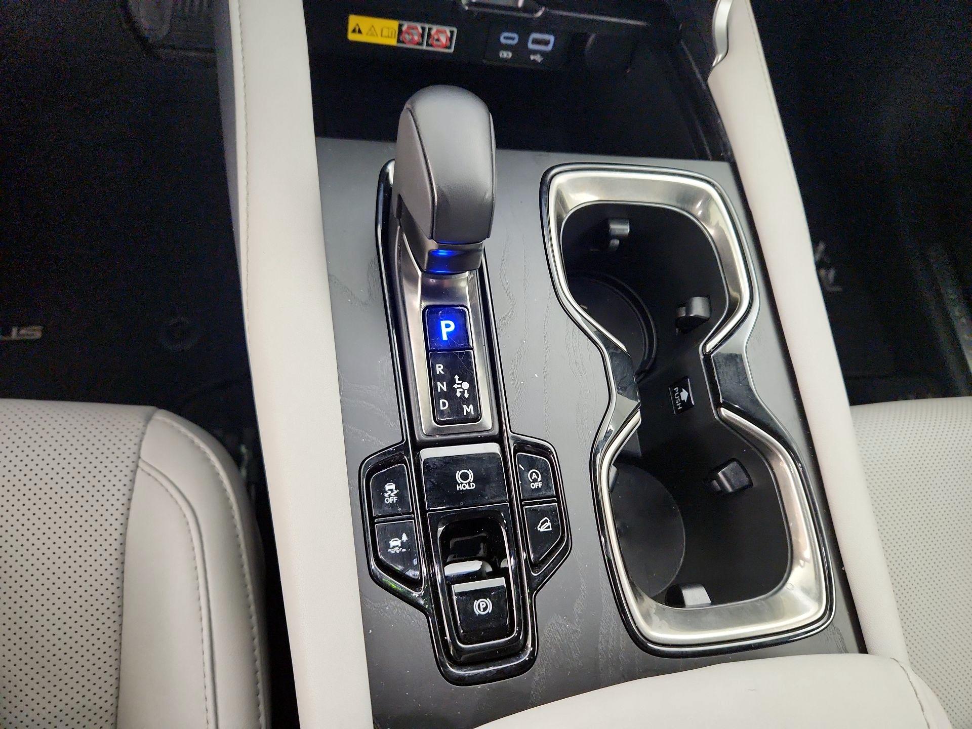 Thumbnail: 2024 Lexus RX - 17