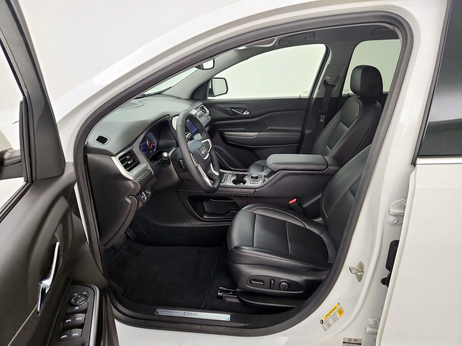 Thumbnail: 2023 GMC Acadia - 11
