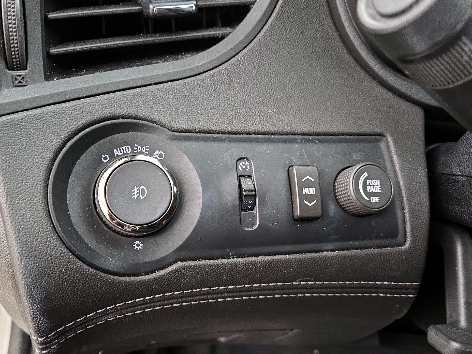 Thumbnail: 2014 Buick LaCrosse - 13