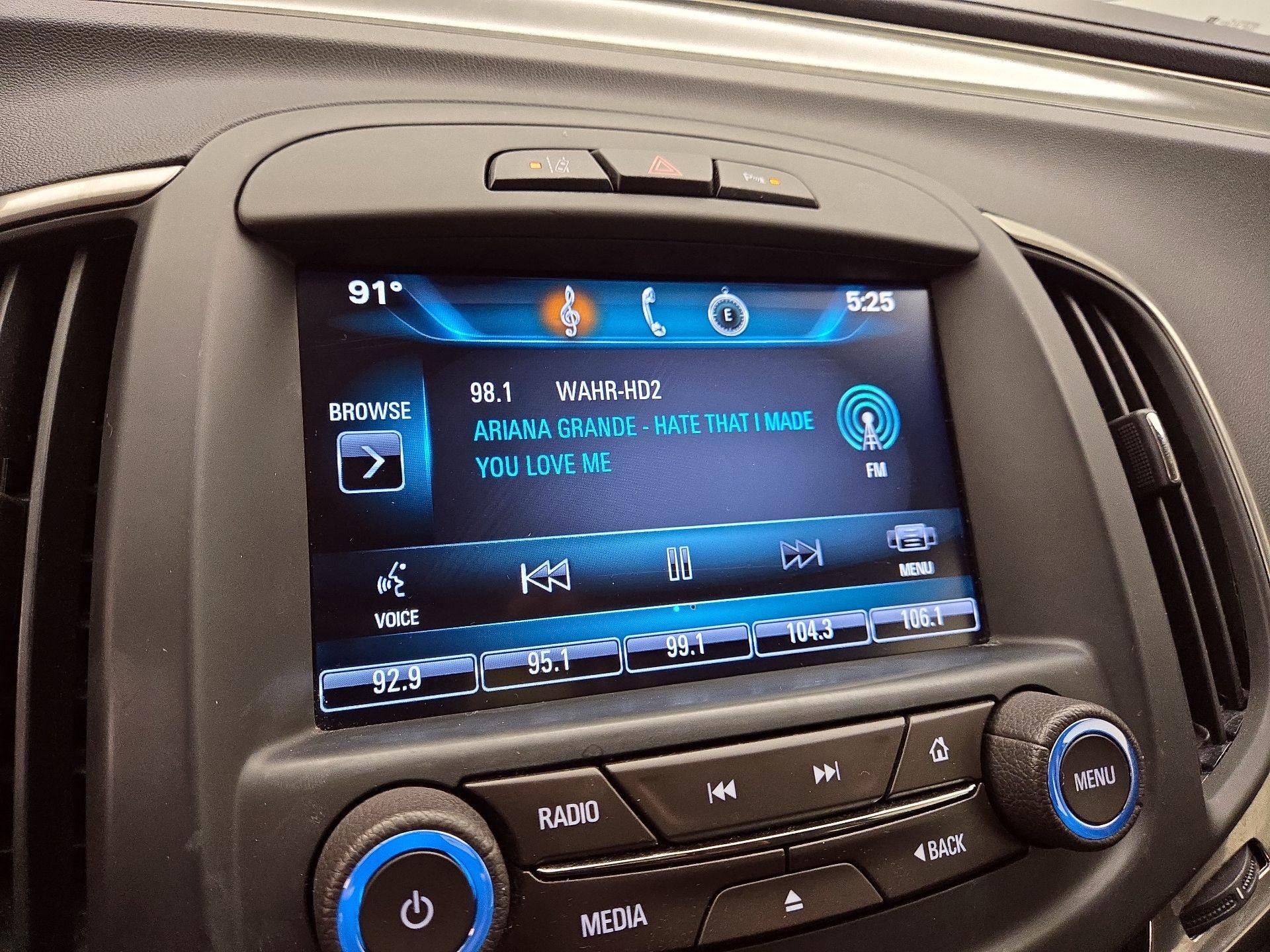 Thumbnail: 2014 Buick LaCrosse - 15