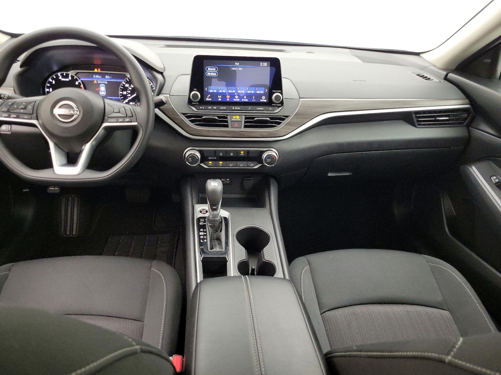 2025 Nissan Altima SV - Photo 10