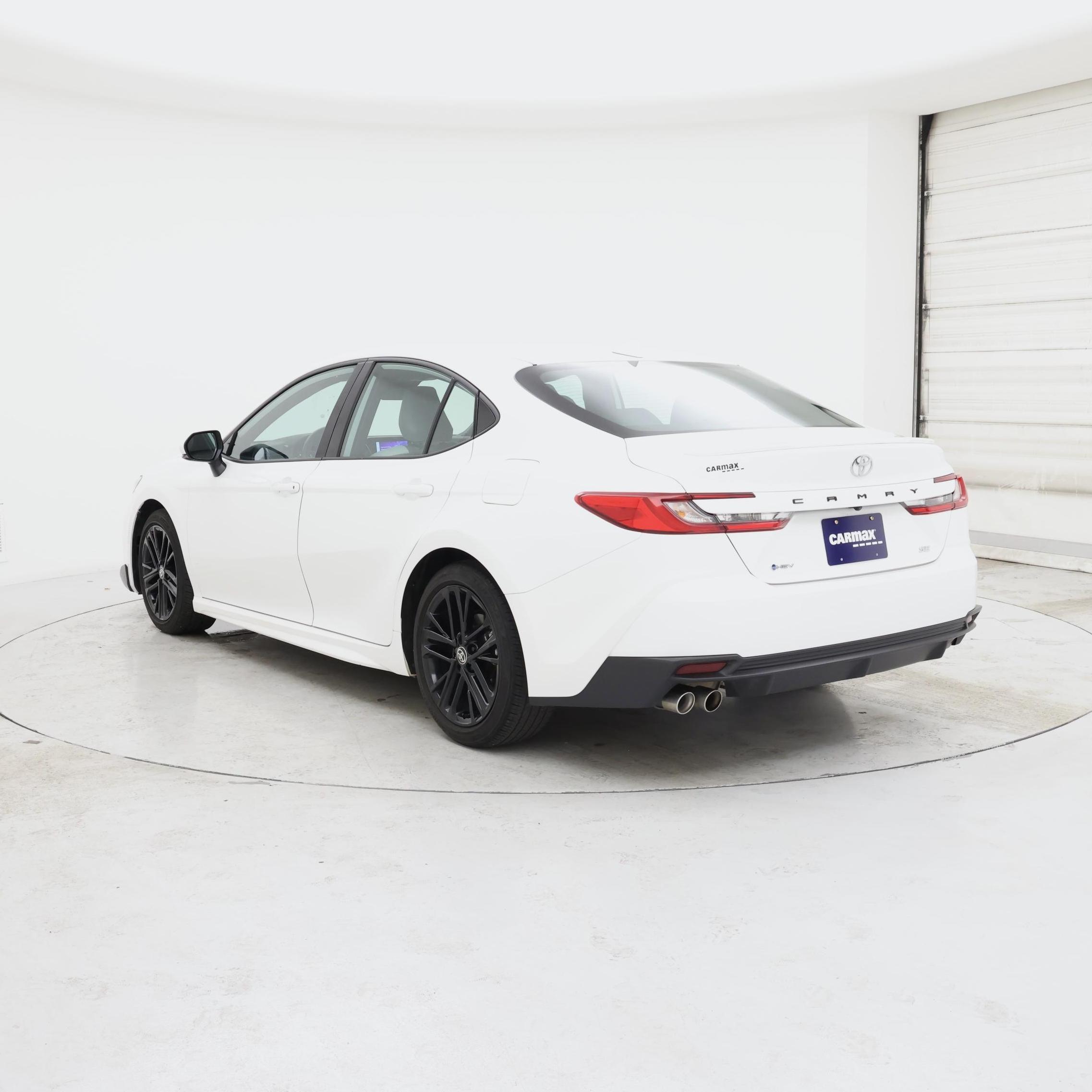 Thumbnail: 2025 Toyota Camry - 2
