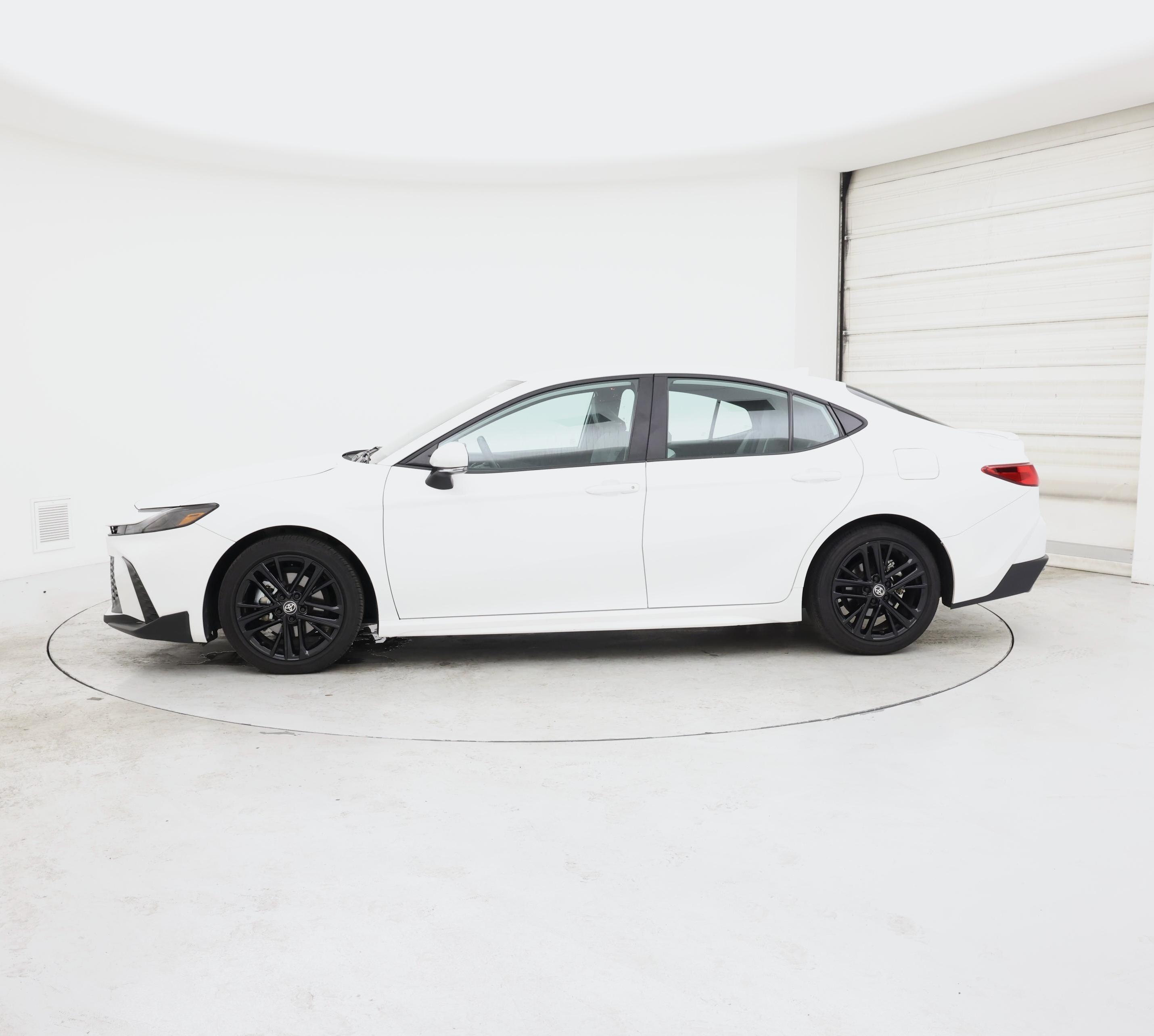 Thumbnail: 2025 Toyota Camry - 3