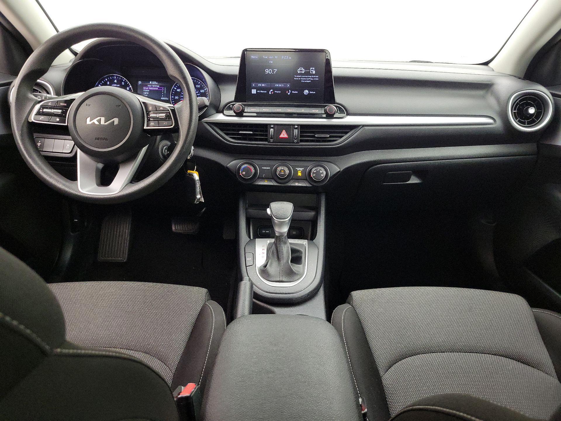 Thumbnail: 2024 Kia Forte - 9