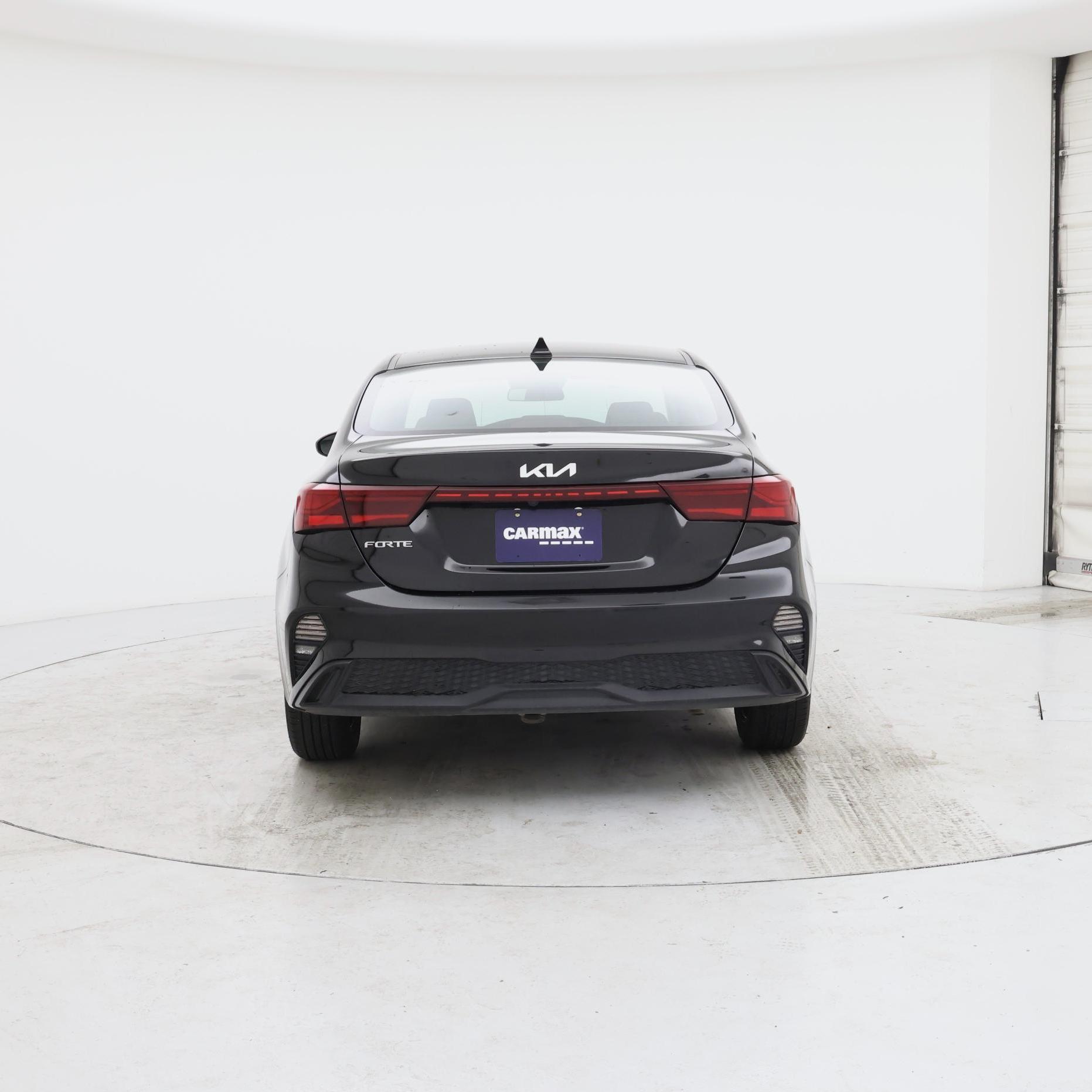 Thumbnail: 2024 Kia Forte - 6