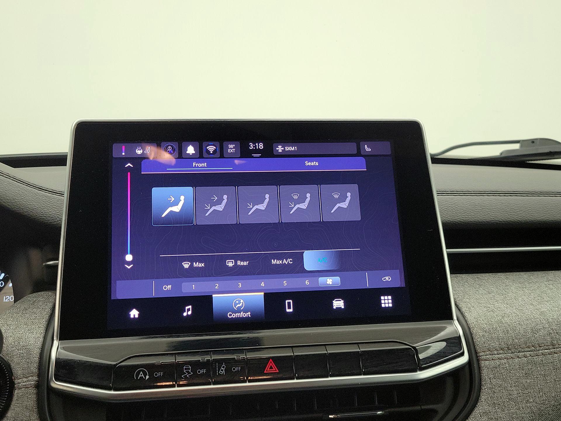 Thumbnail: 2024 Jeep Compass - 15