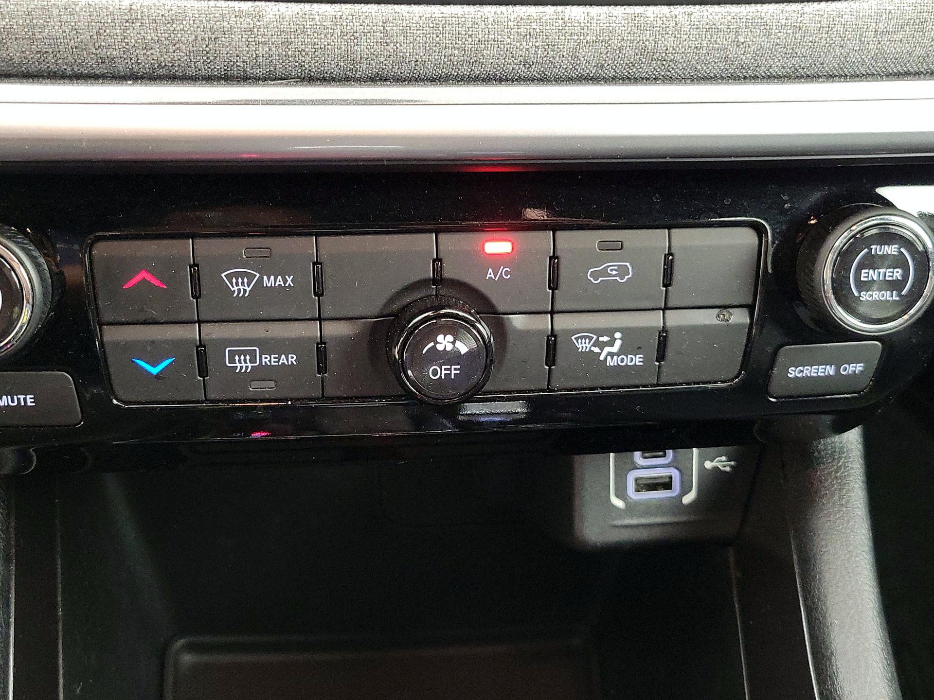 Thumbnail: 2024 Jeep Compass - 16