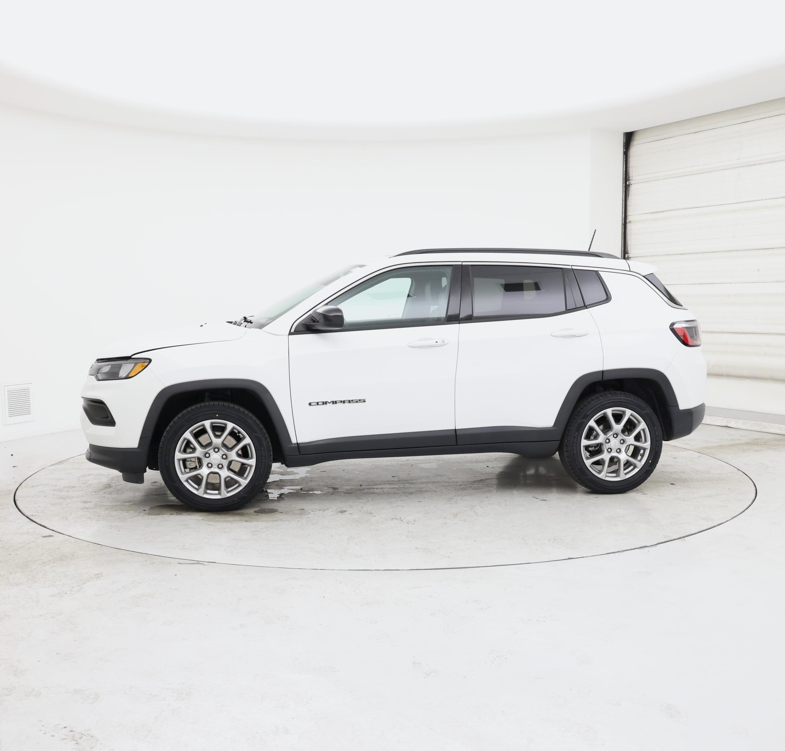 Thumbnail: 2024 Jeep Compass - 3
