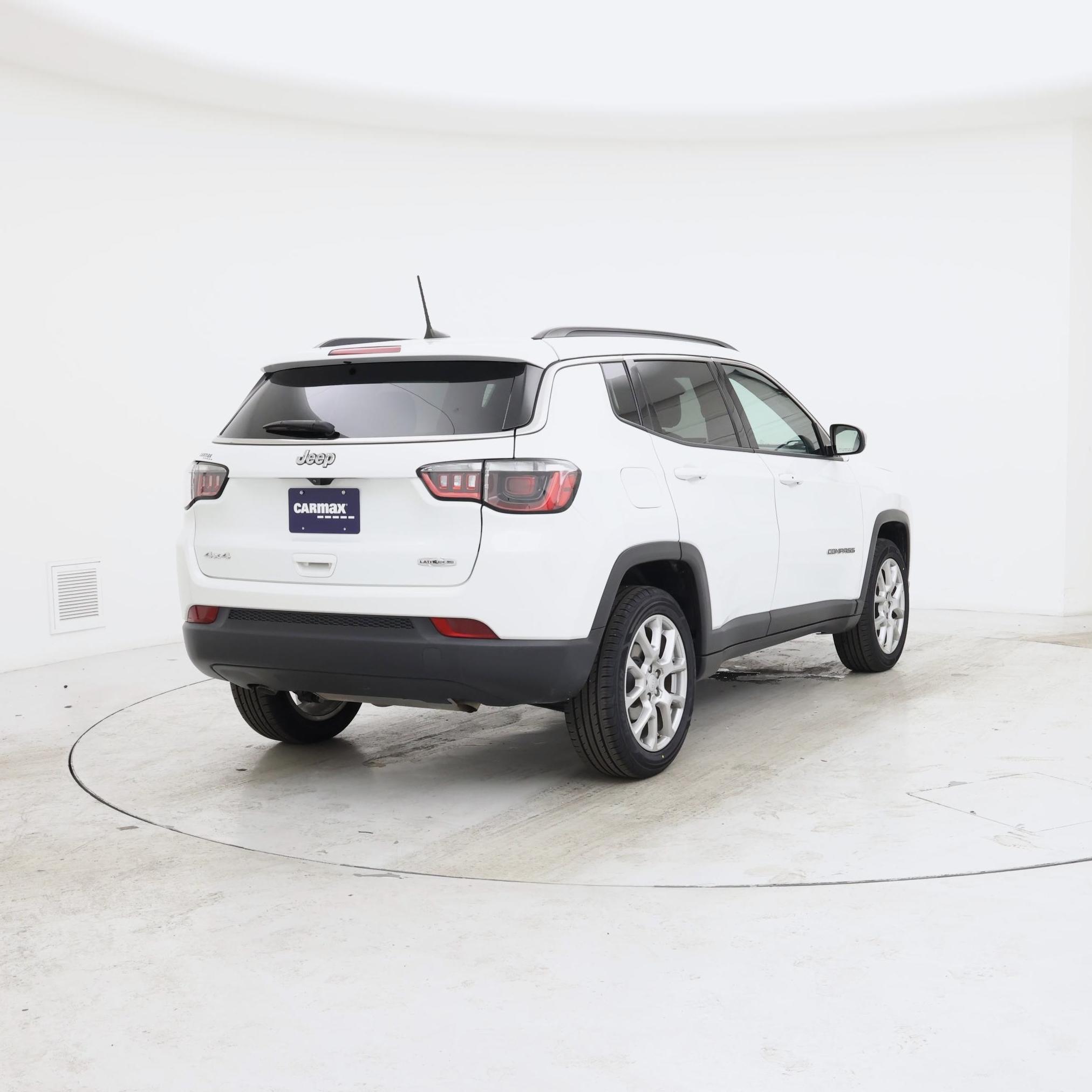 Thumbnail: 2024 Jeep Compass - 8