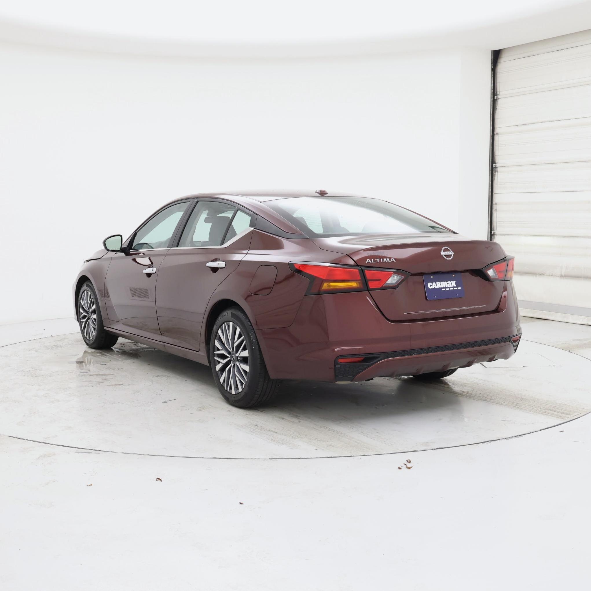 Thumbnail: 2025 Nissan Altima - 2
