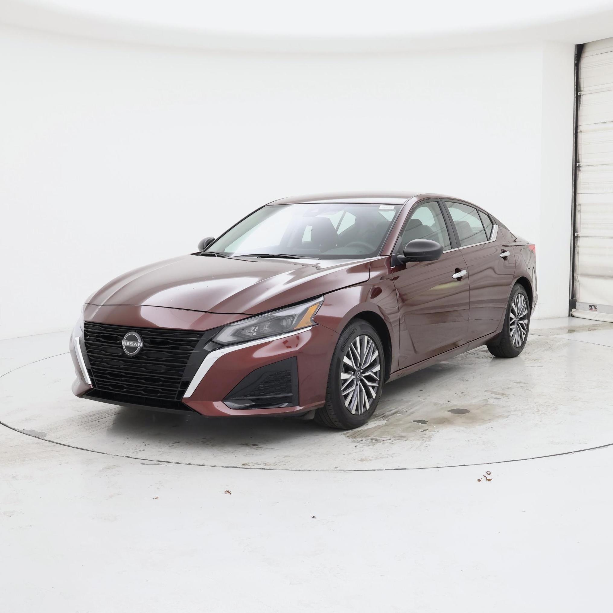 Thumbnail: 2025 Nissan Altima - 4
