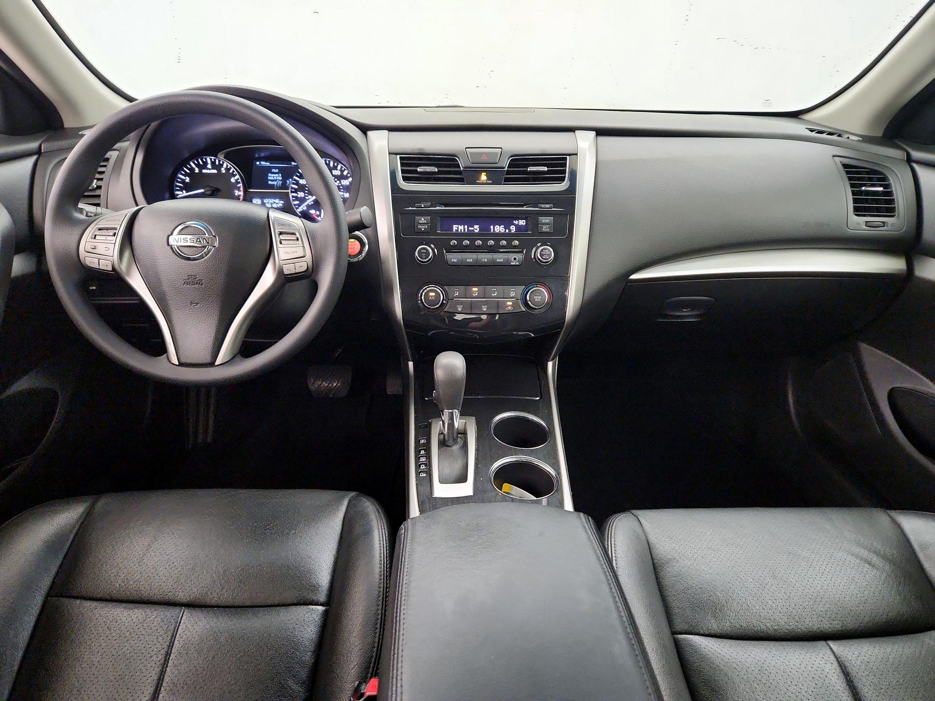 Thumbnail: 2014 Nissan Altima - 9