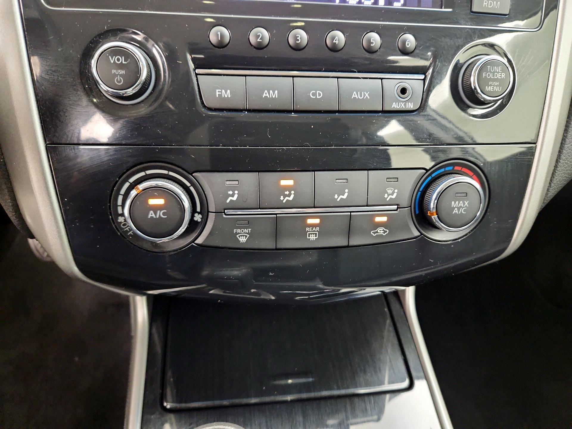 Thumbnail: 2014 Nissan Altima - 15