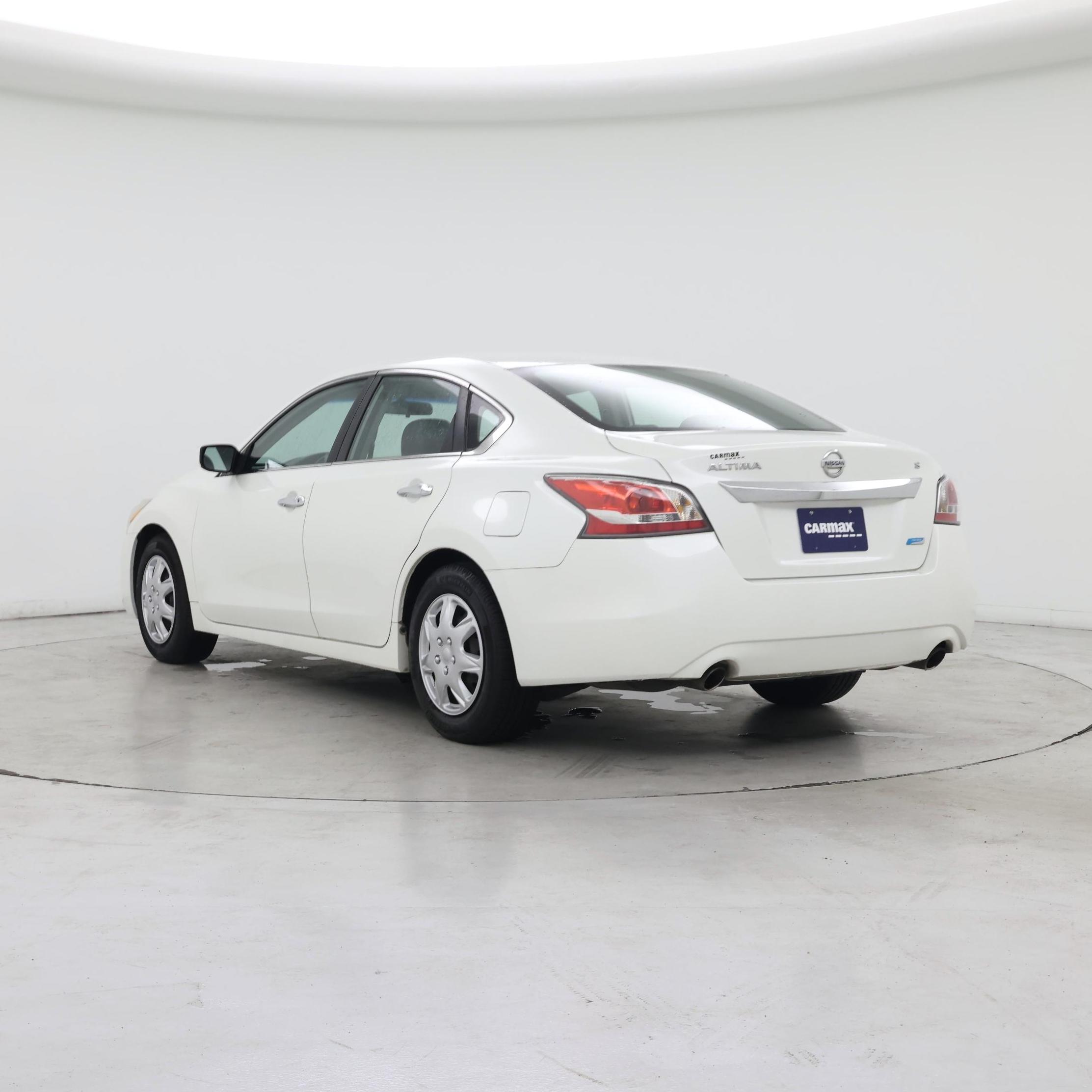 Thumbnail: 2014 Nissan Altima - 2