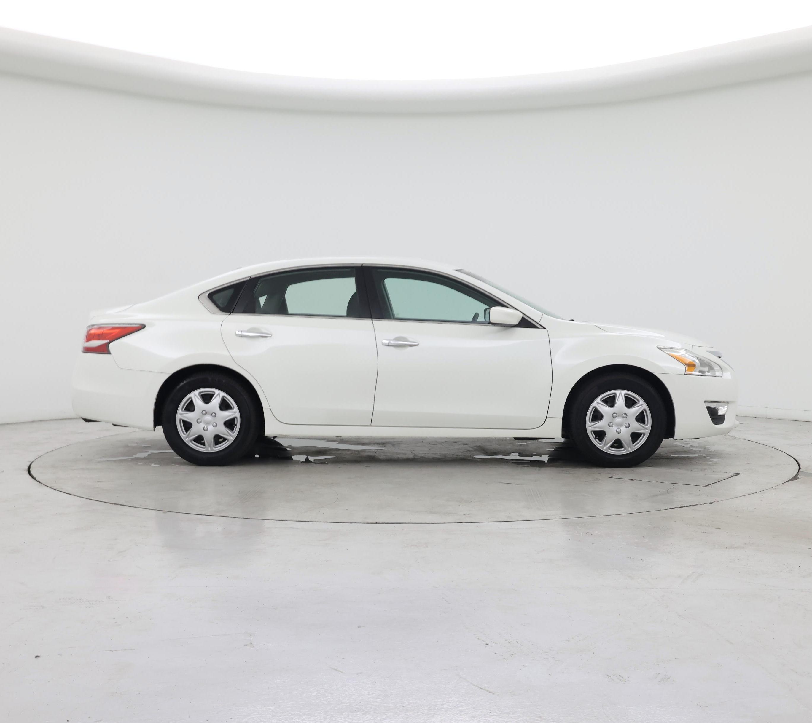 Thumbnail: 2014 Nissan Altima - 7