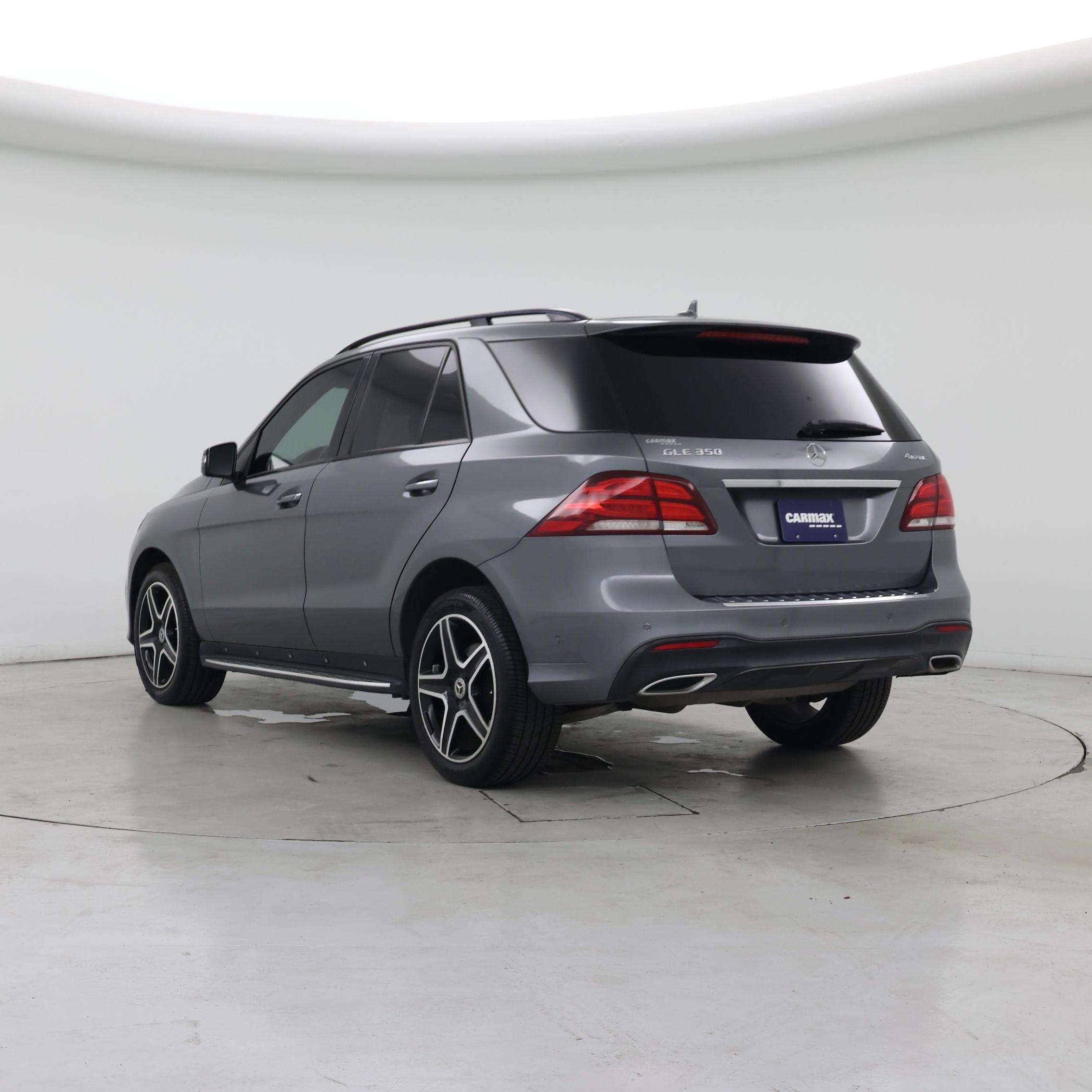 Thumbnail: 2017 Mercedes-Benz GLE - 2