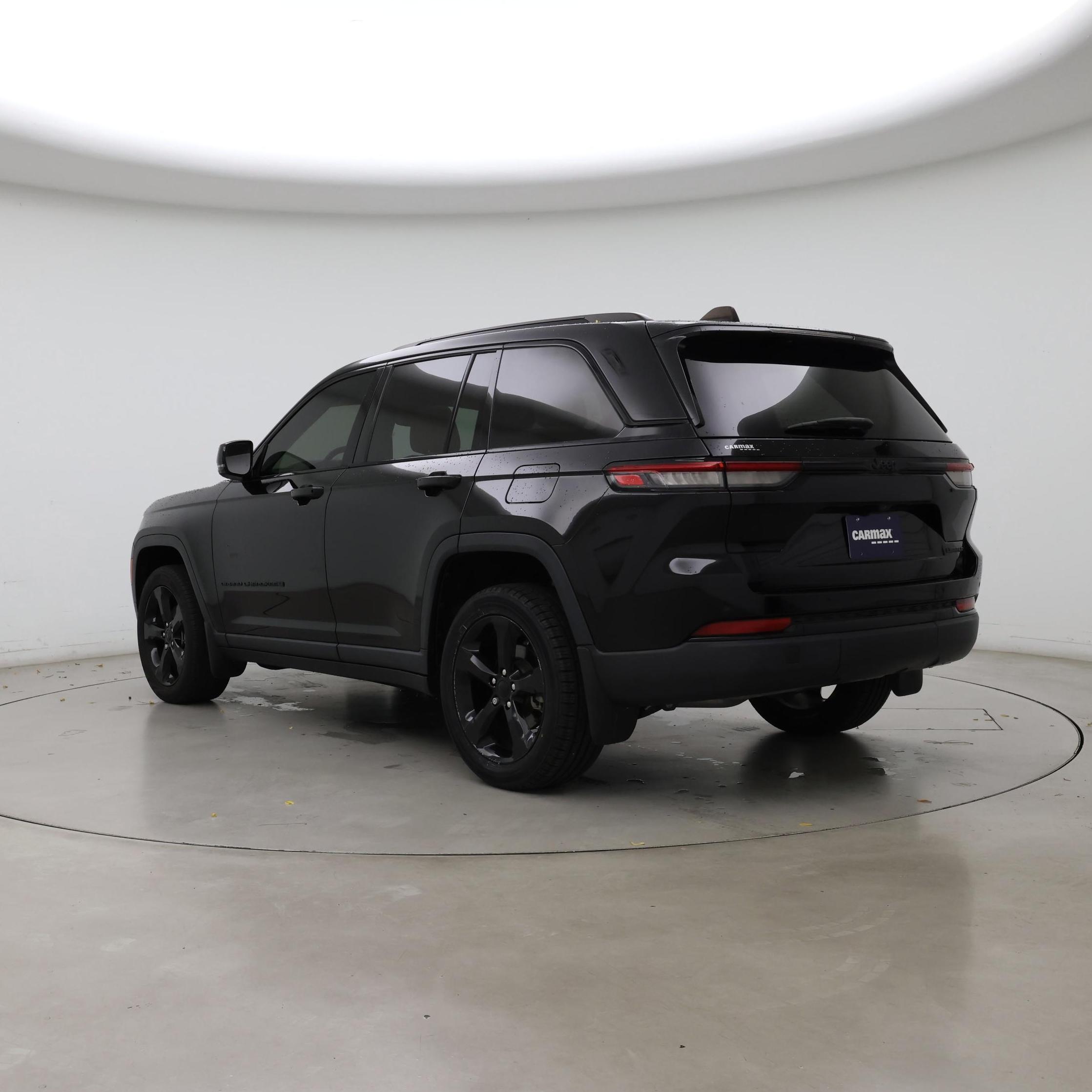 Thumbnail: 2023 Jeep Grand Cherokee - 2