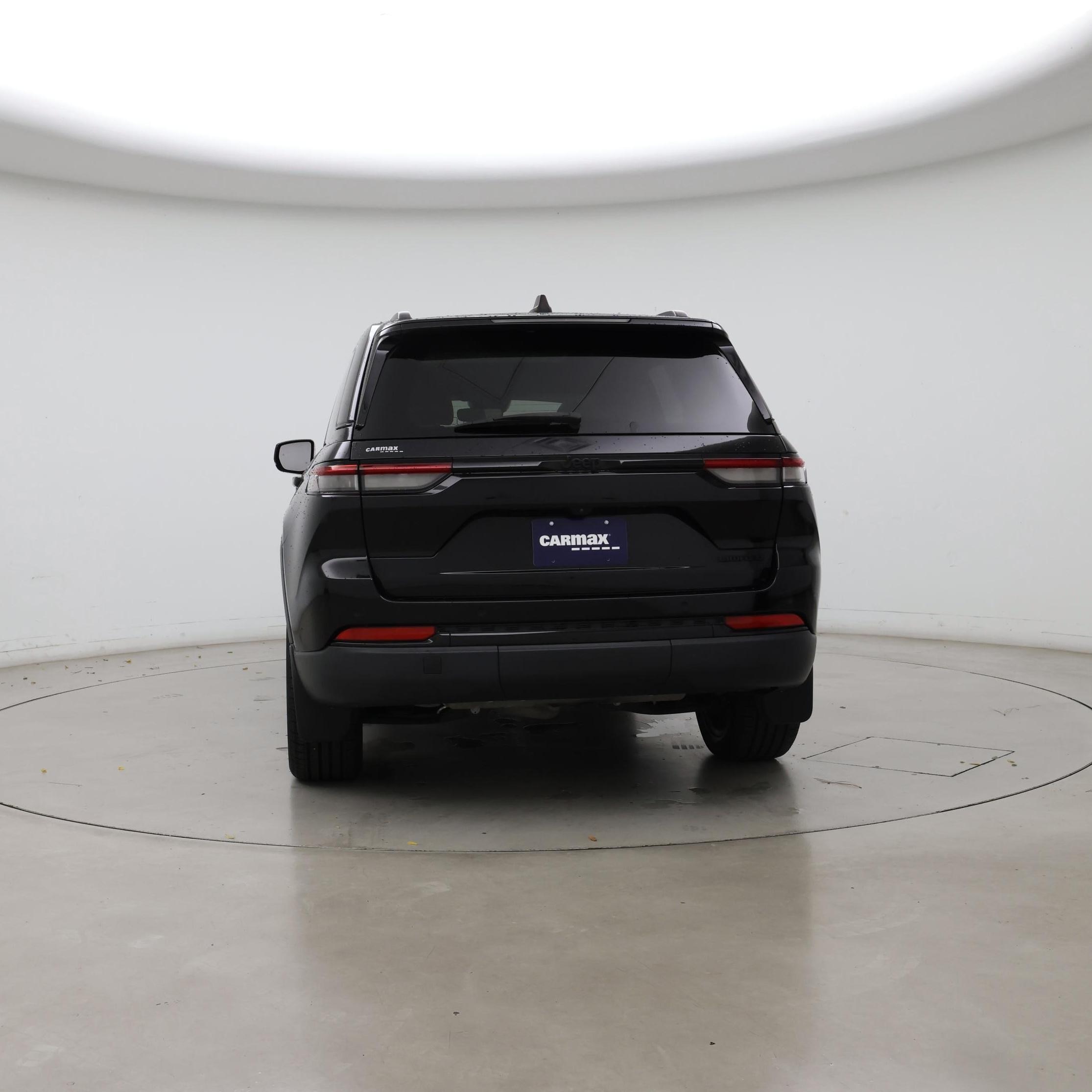 Thumbnail: 2023 Jeep Grand Cherokee - 6