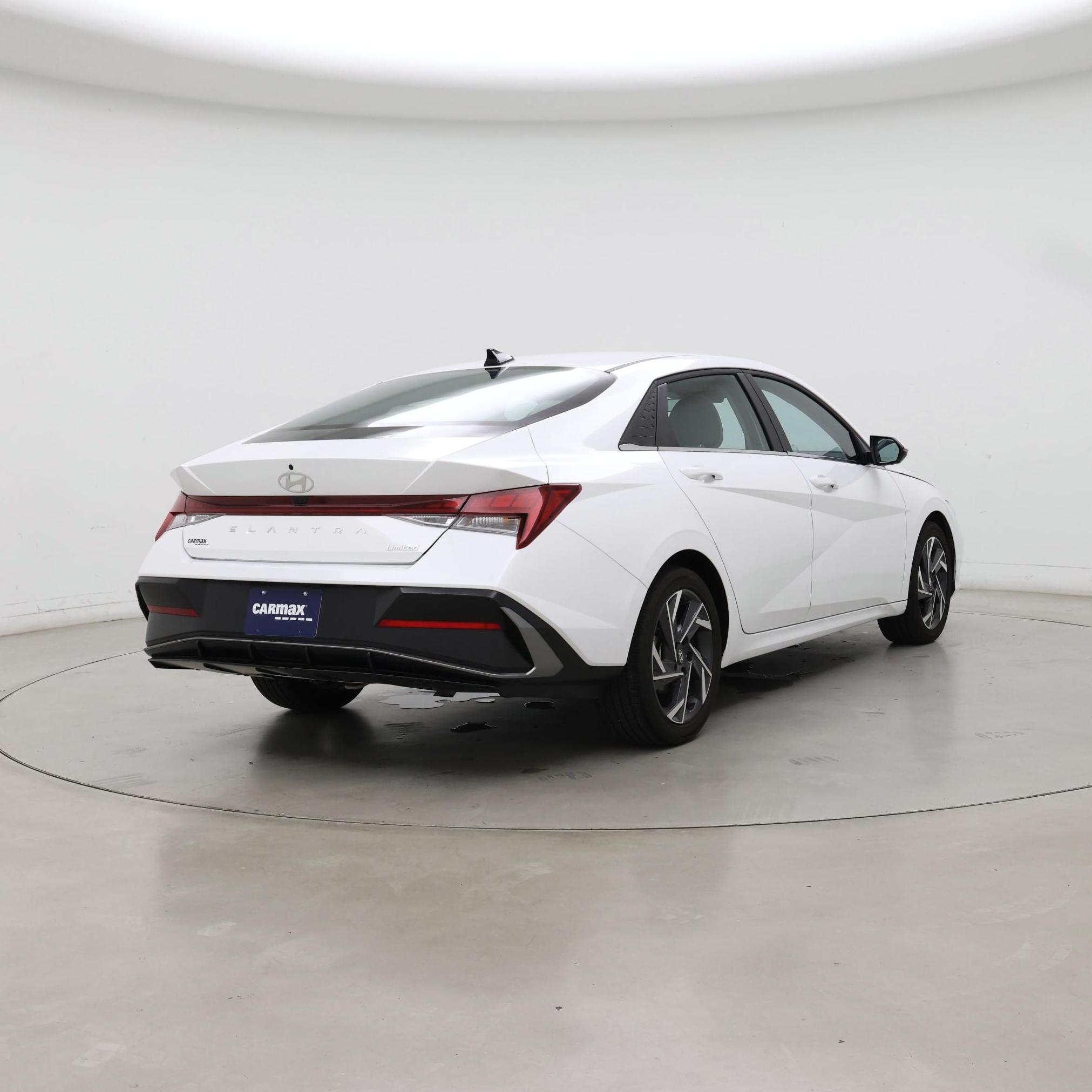 Thumbnail: 2025 Hyundai Elantra - 8