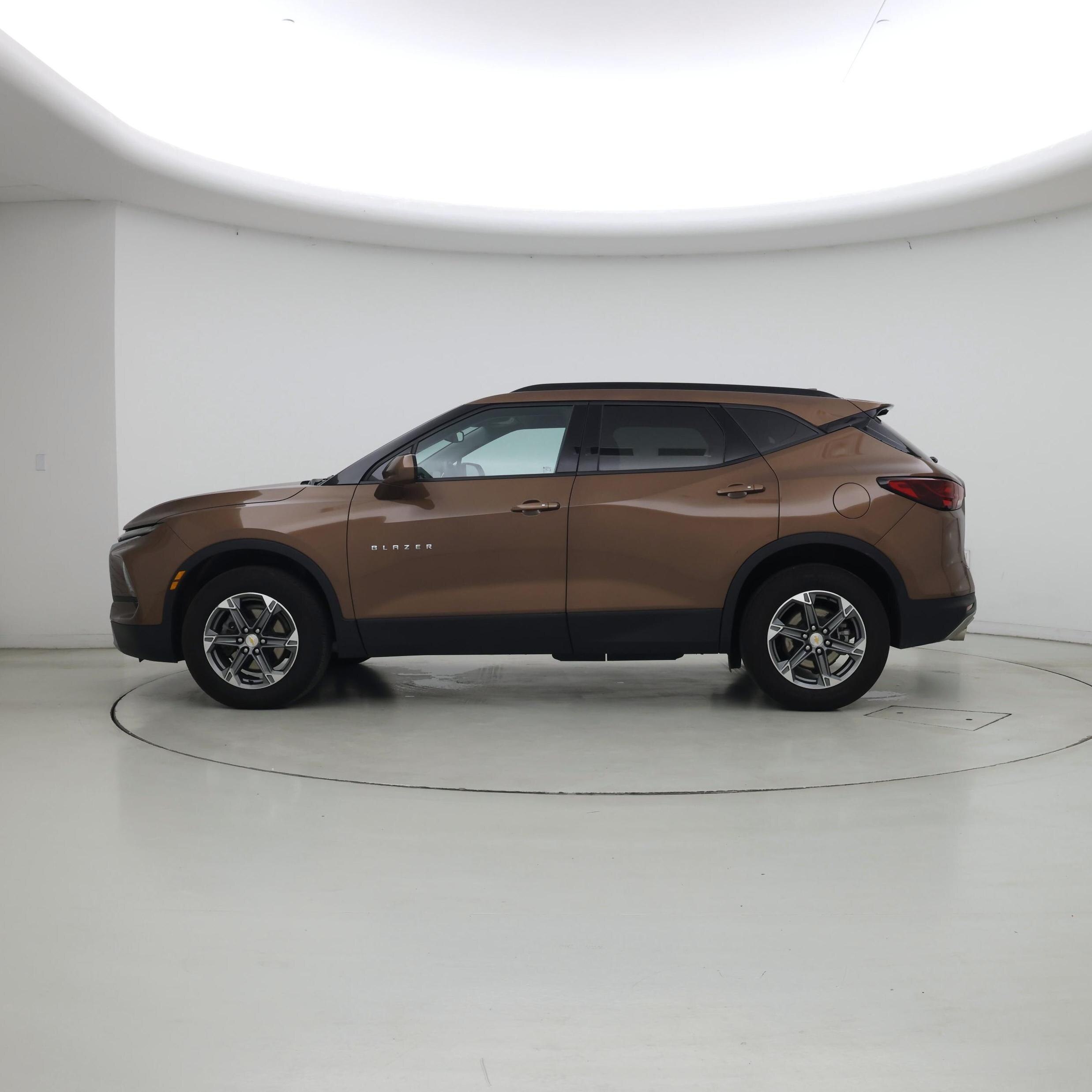 Thumbnail: 2024 Chevrolet Blazer - 3