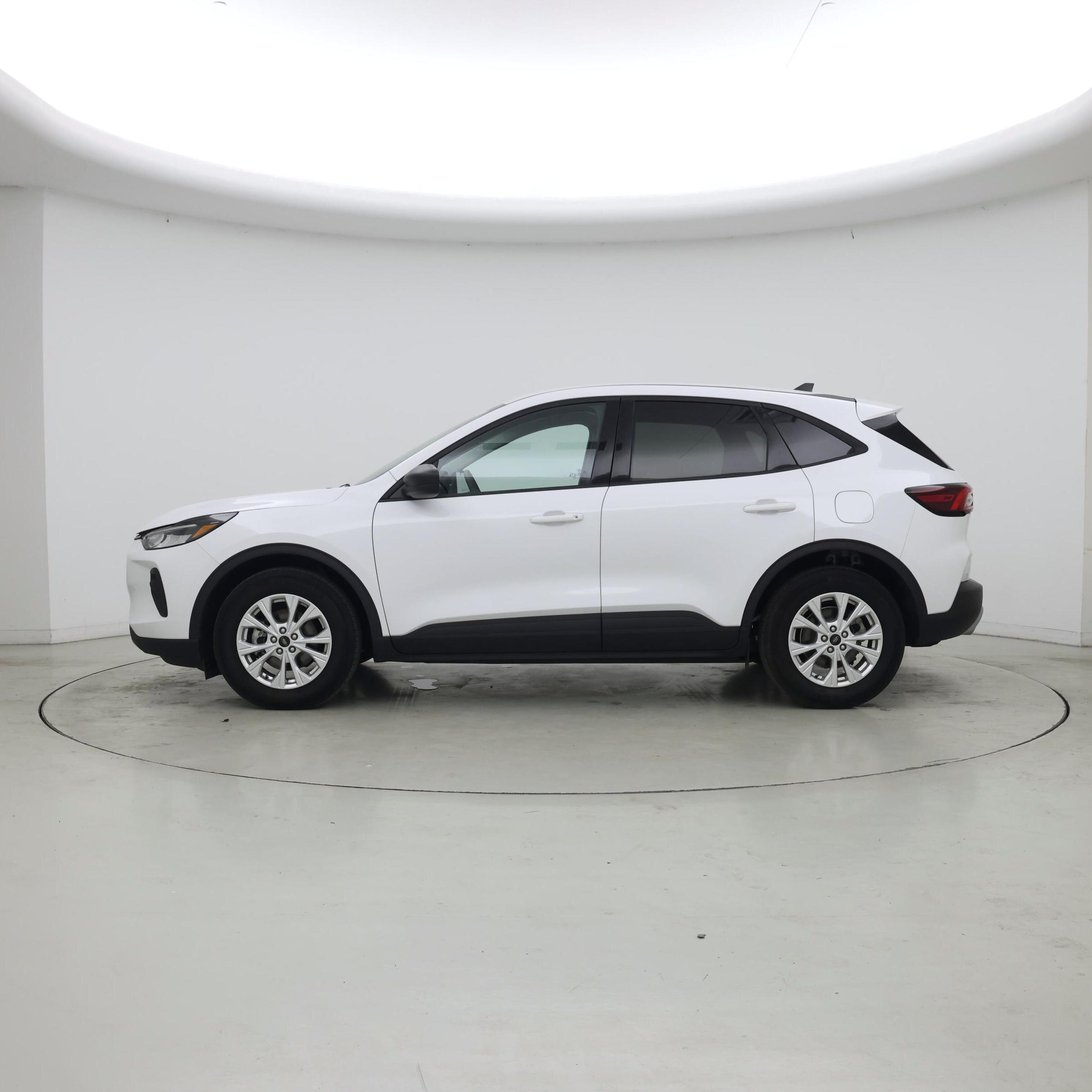 Thumbnail: 2025 Ford Escape - 3