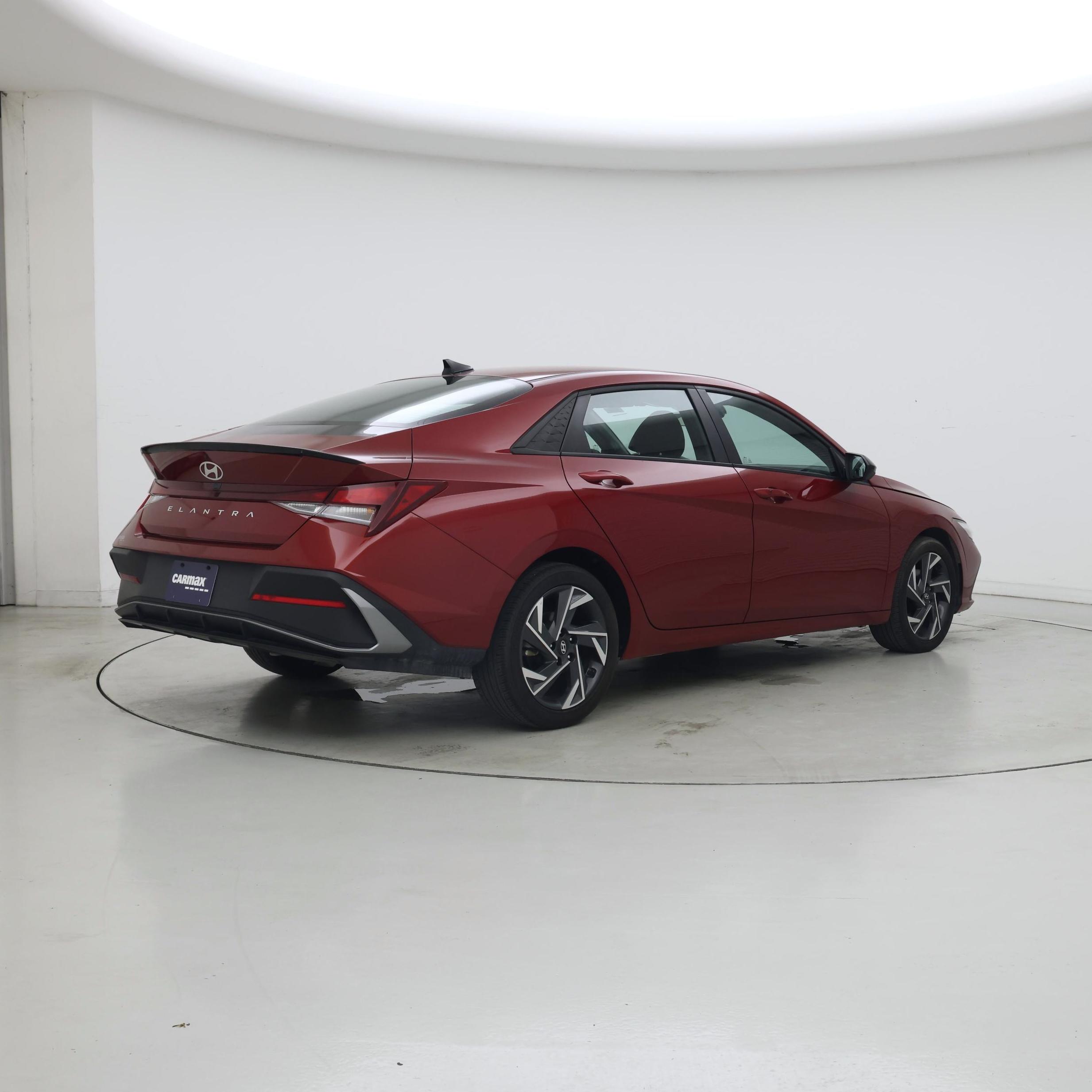 Thumbnail: 2025 Hyundai Elantra - 8