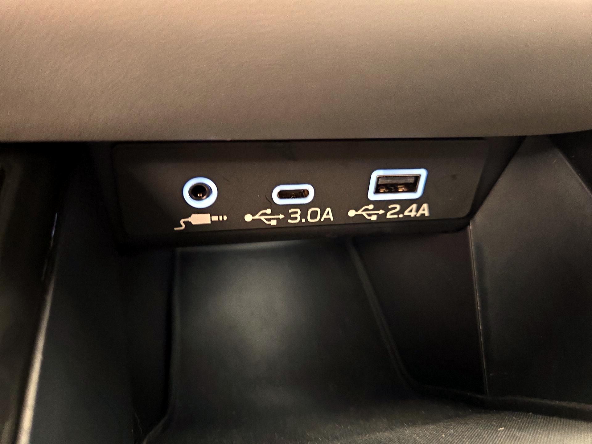 Thumbnail: 2024 Subaru Legacy - 18