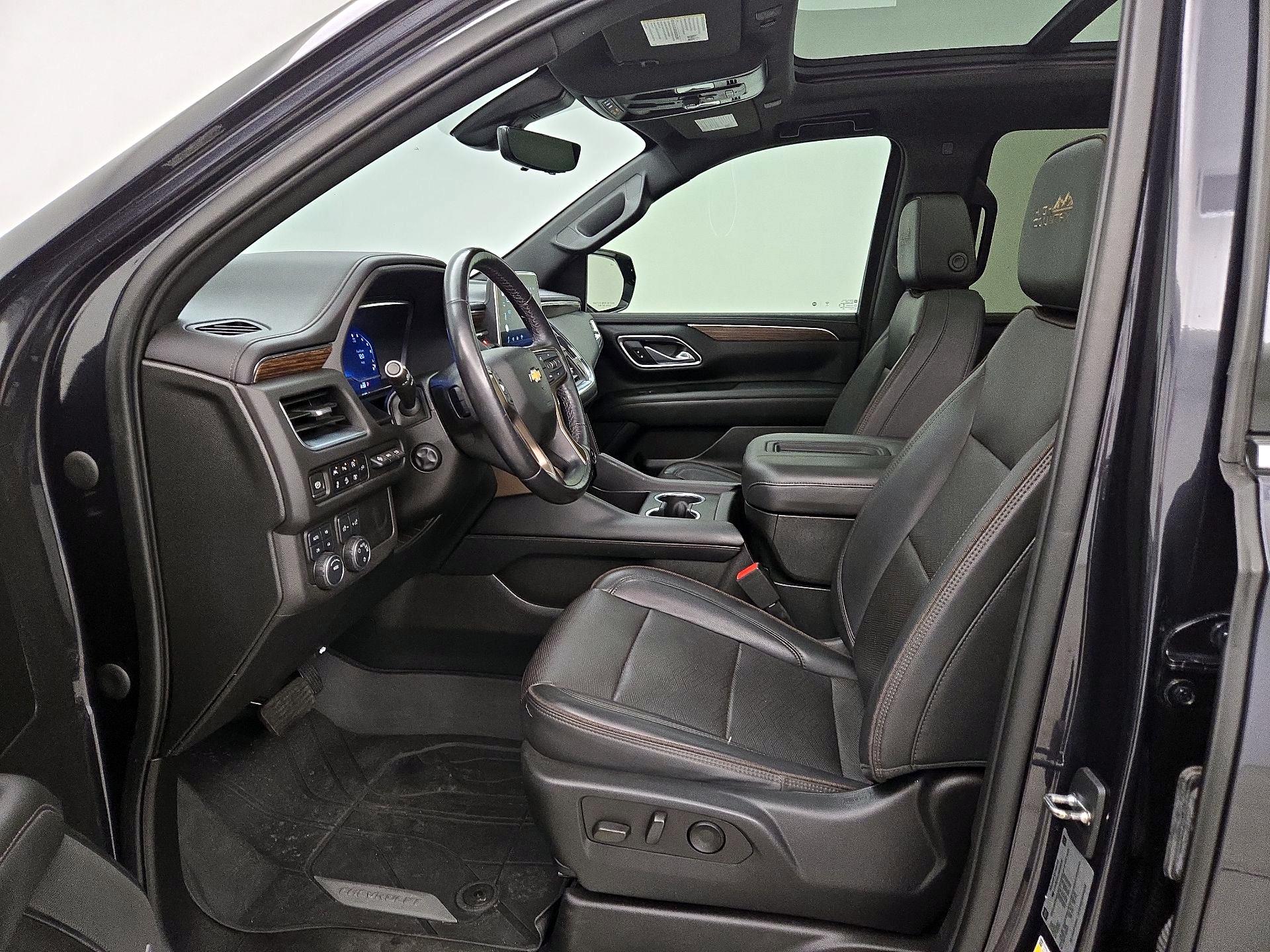 Thumbnail: 2022 Chevrolet Suburban - 11