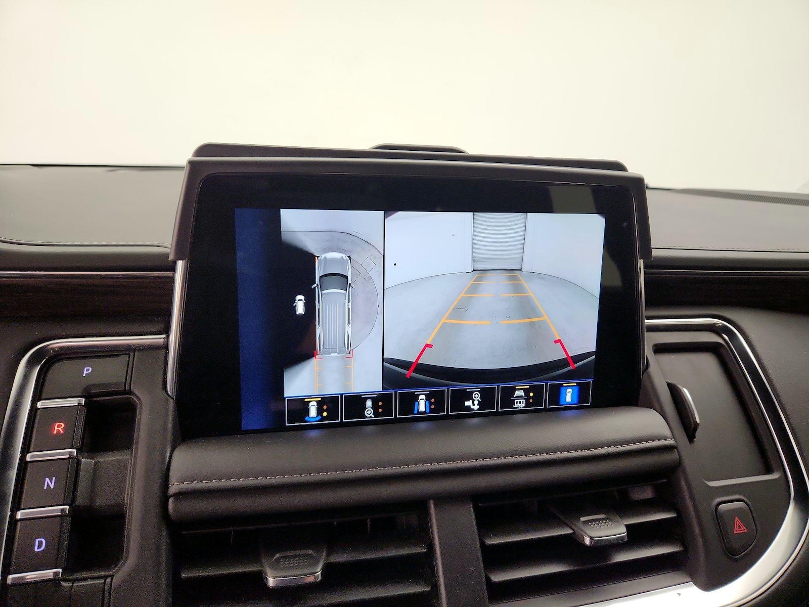 2023 Chevrolet Tahoe LT - Photo 15