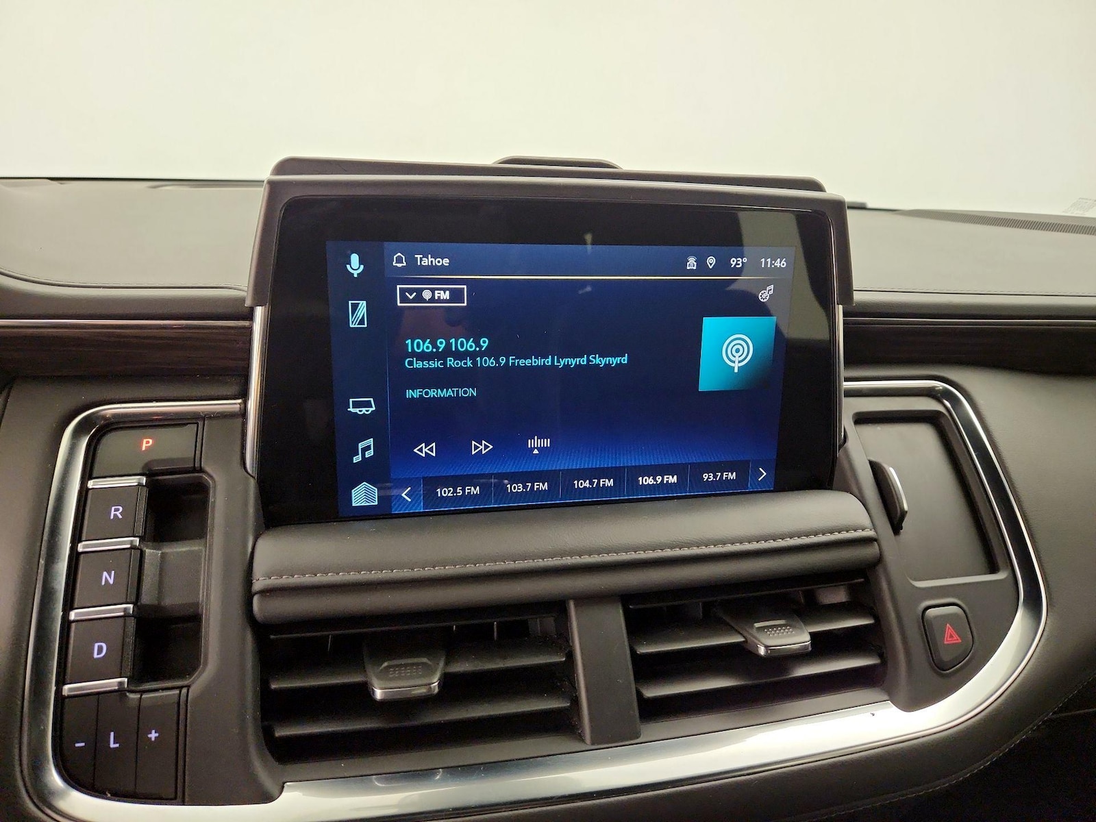 2023 Chevrolet Tahoe LT - Photo 16