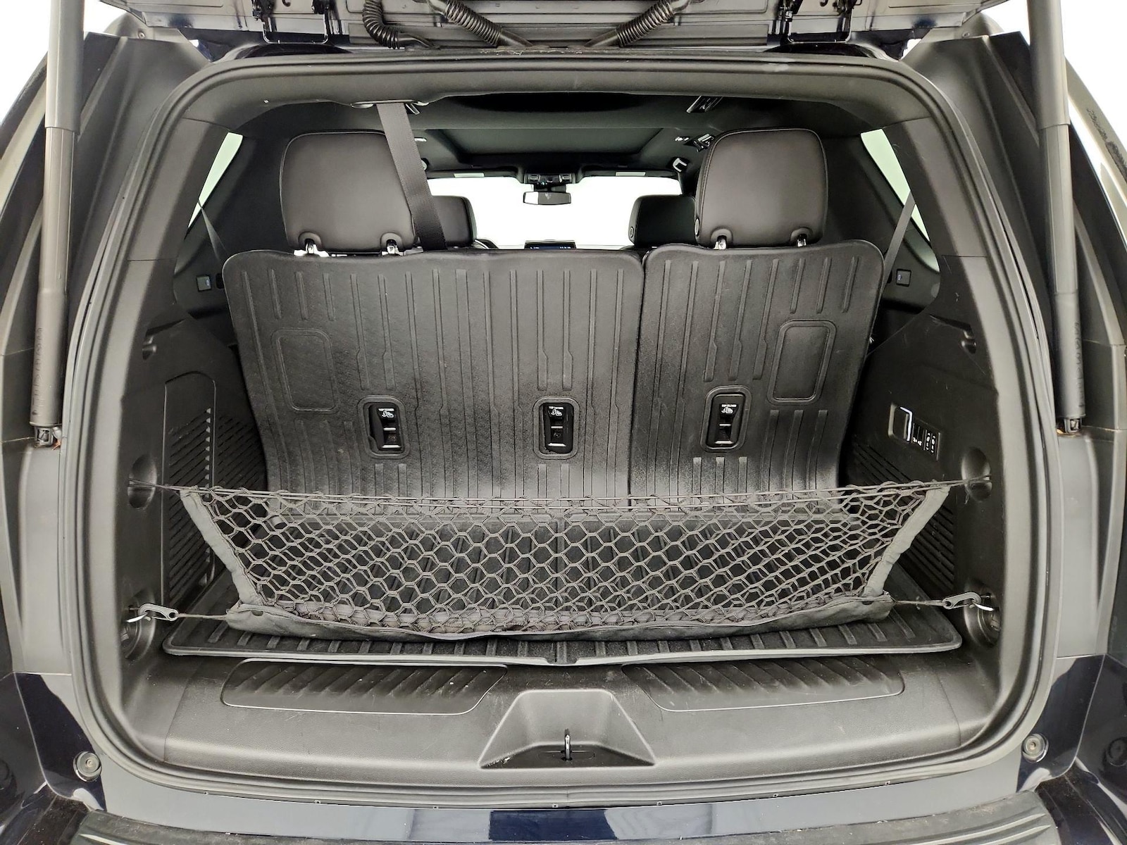 2023 Chevrolet Tahoe LT - Photo 23