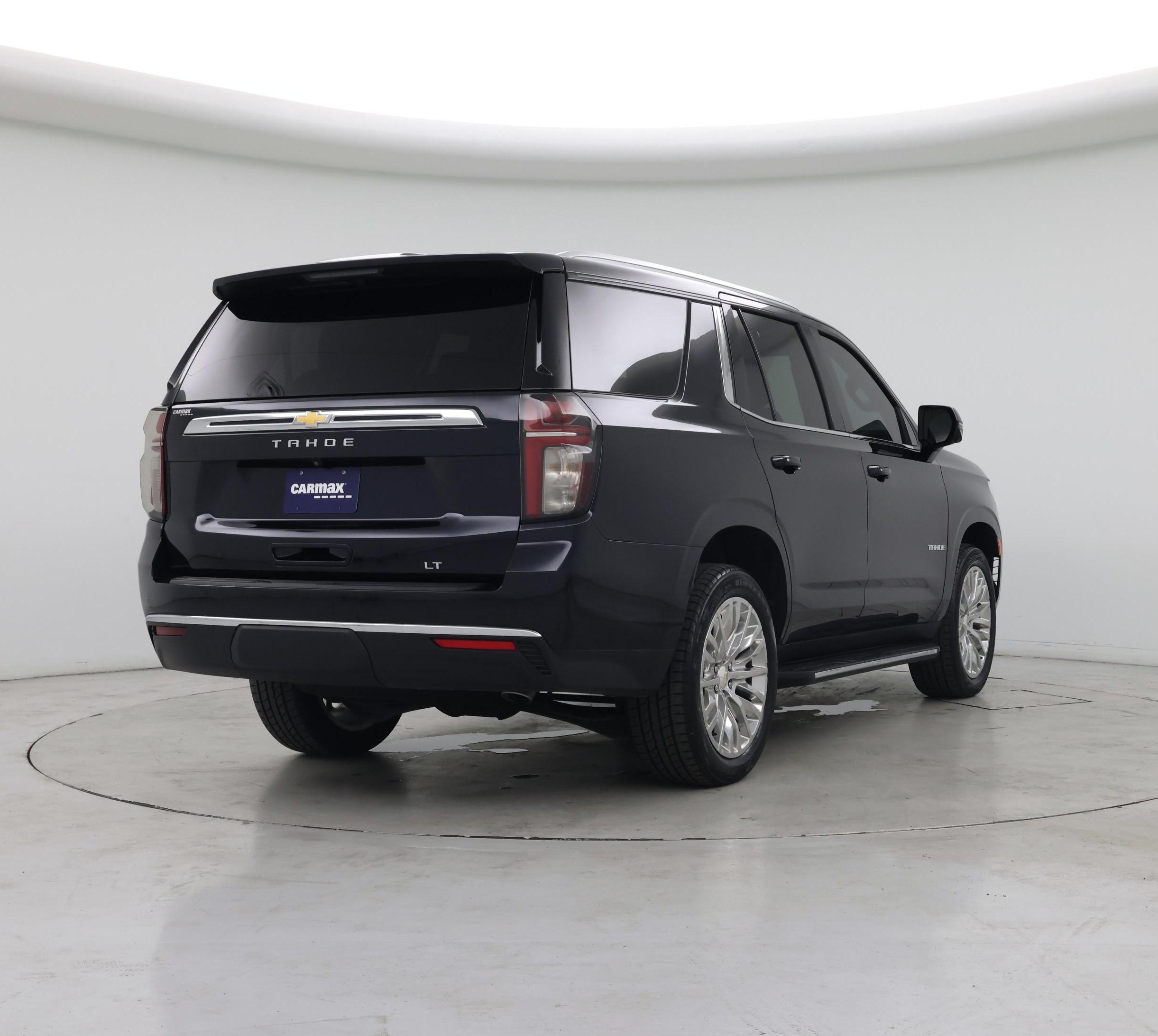 Thumbnail: 2023 Chevrolet Tahoe - 8