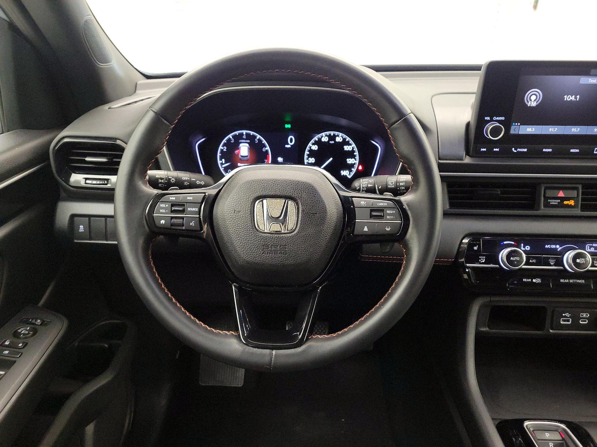 Thumbnail: 2024 Honda Pilot - 10