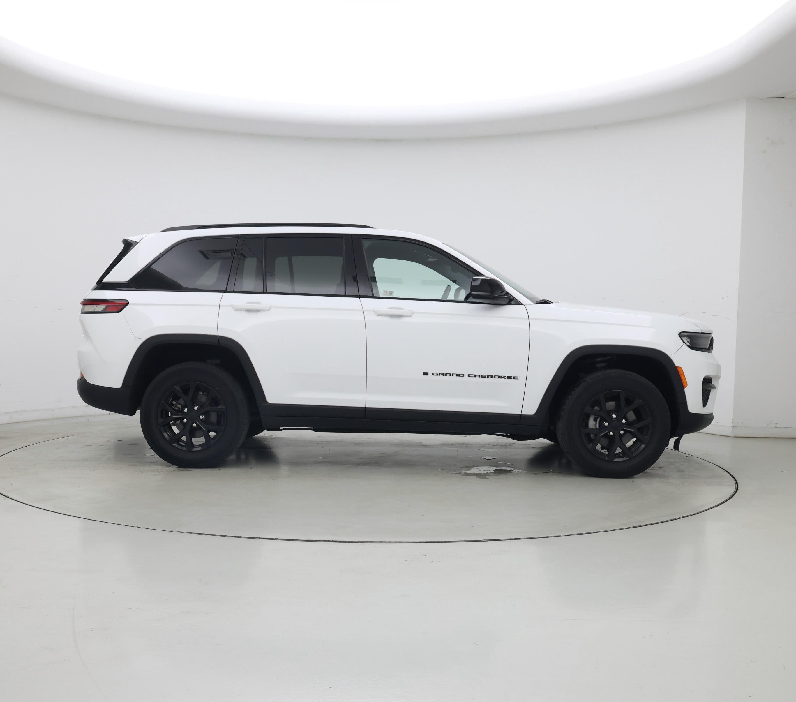 Thumbnail: 2024 Jeep Grand Cherokee - 7