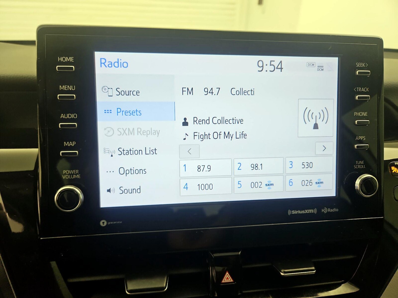 2024 Toyota Camry XLE - Photo 16