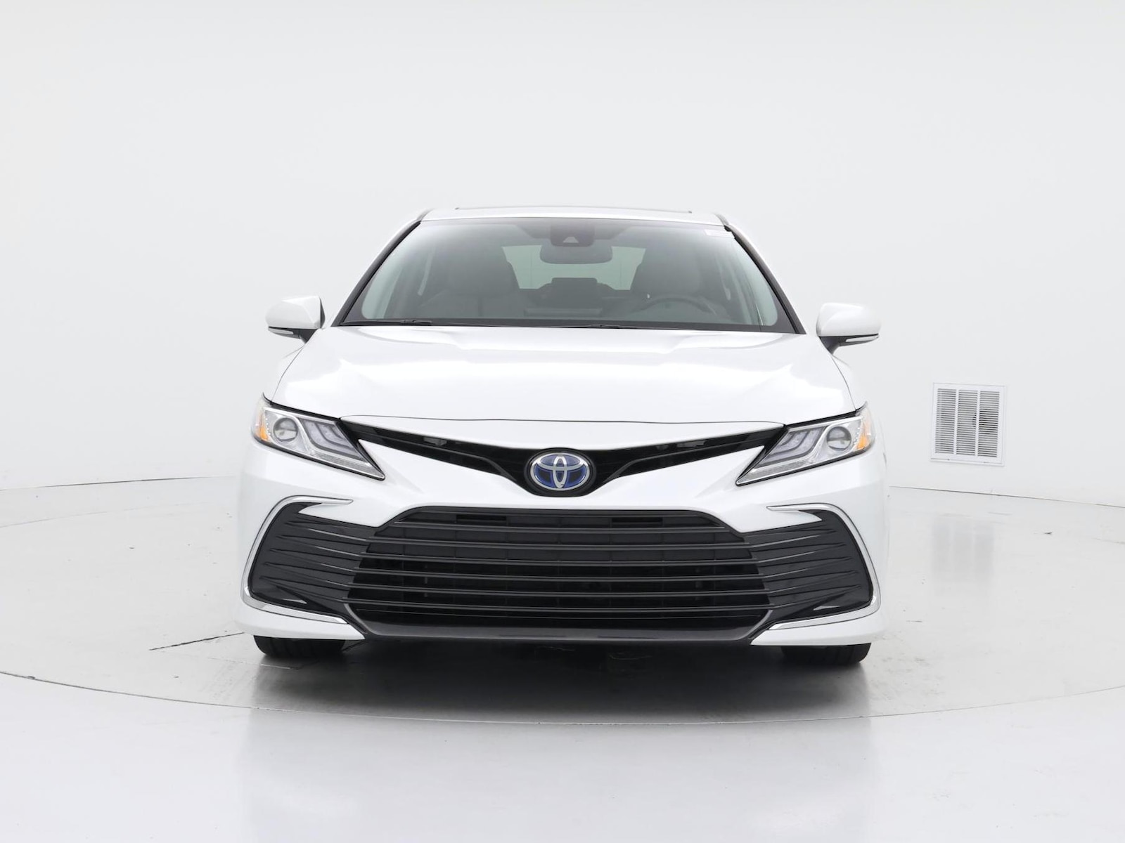 2024 Toyota Camry XLE - Photo 6