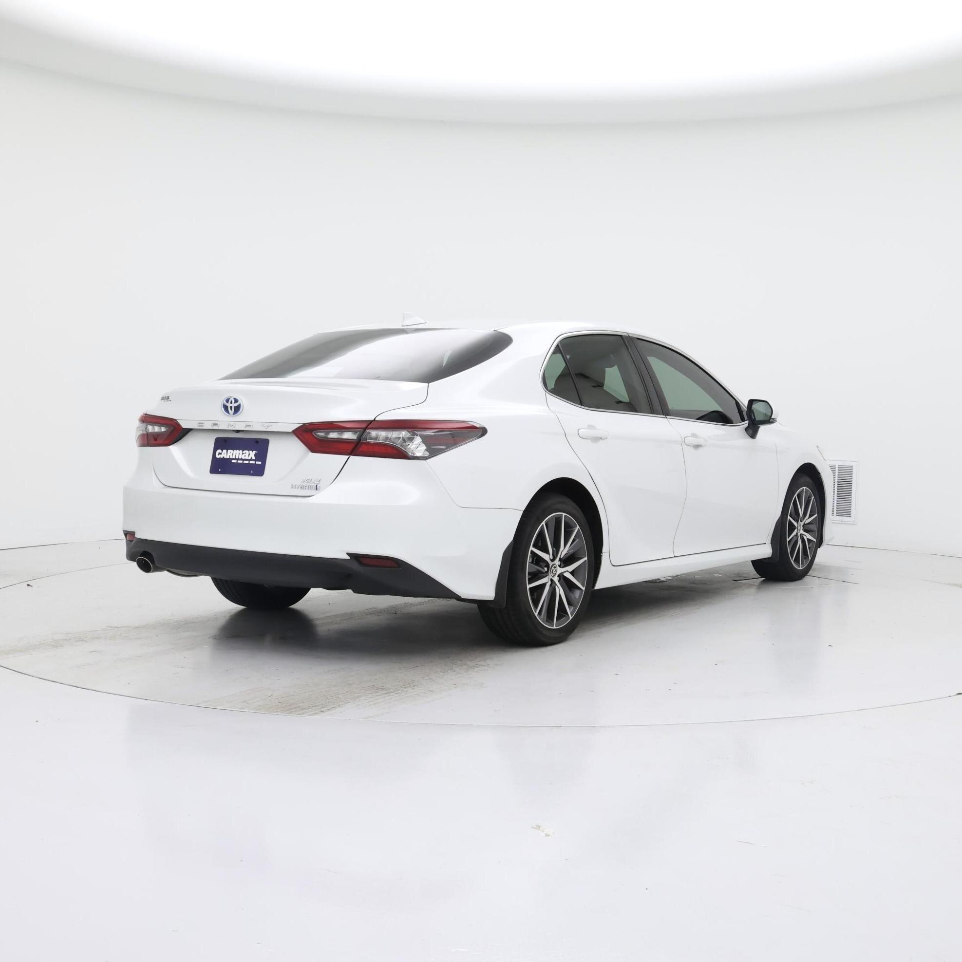Thumbnail: 2024 Toyota Camry - 8